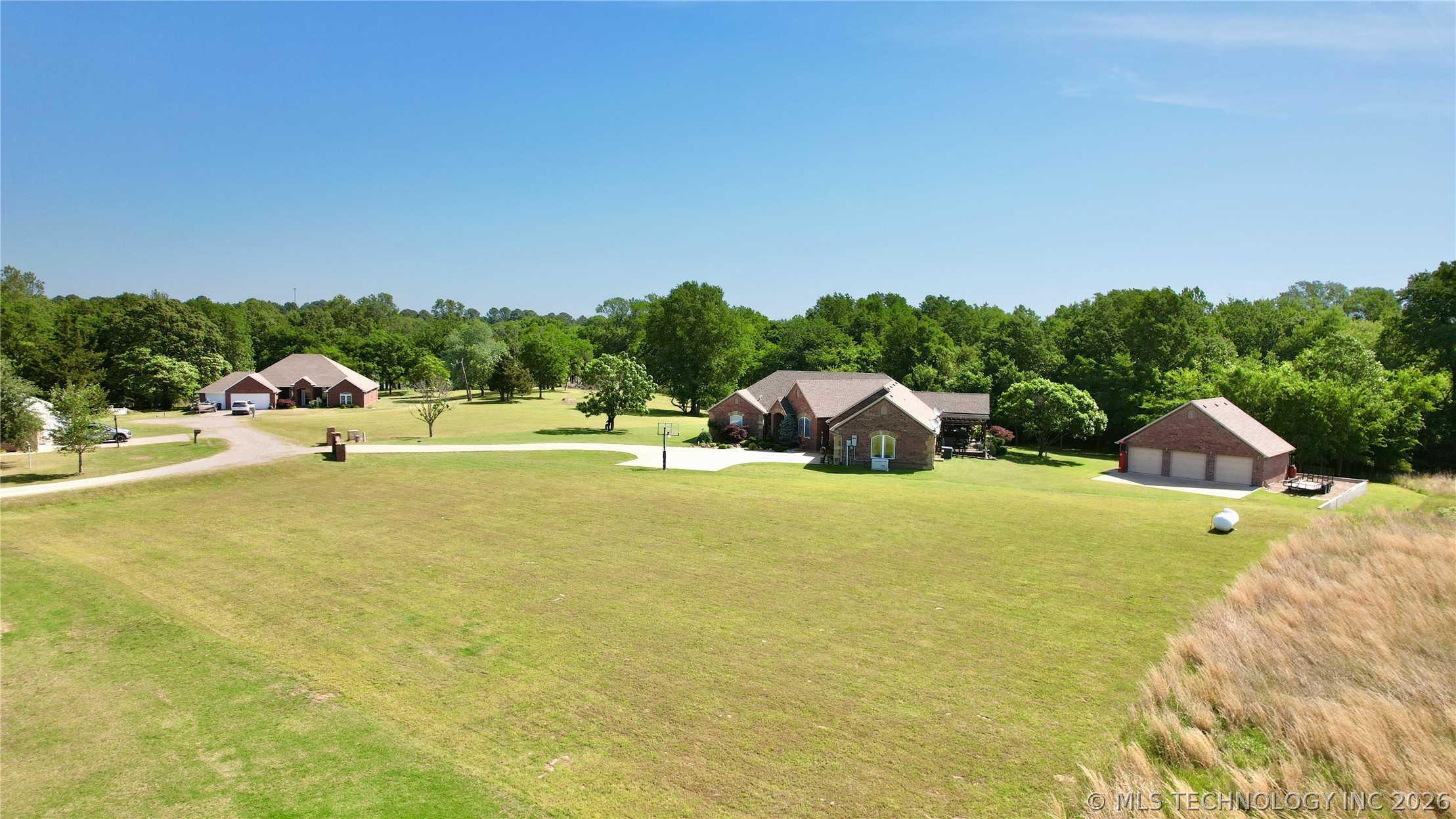 418970 E 1152 Road Property Photo 99