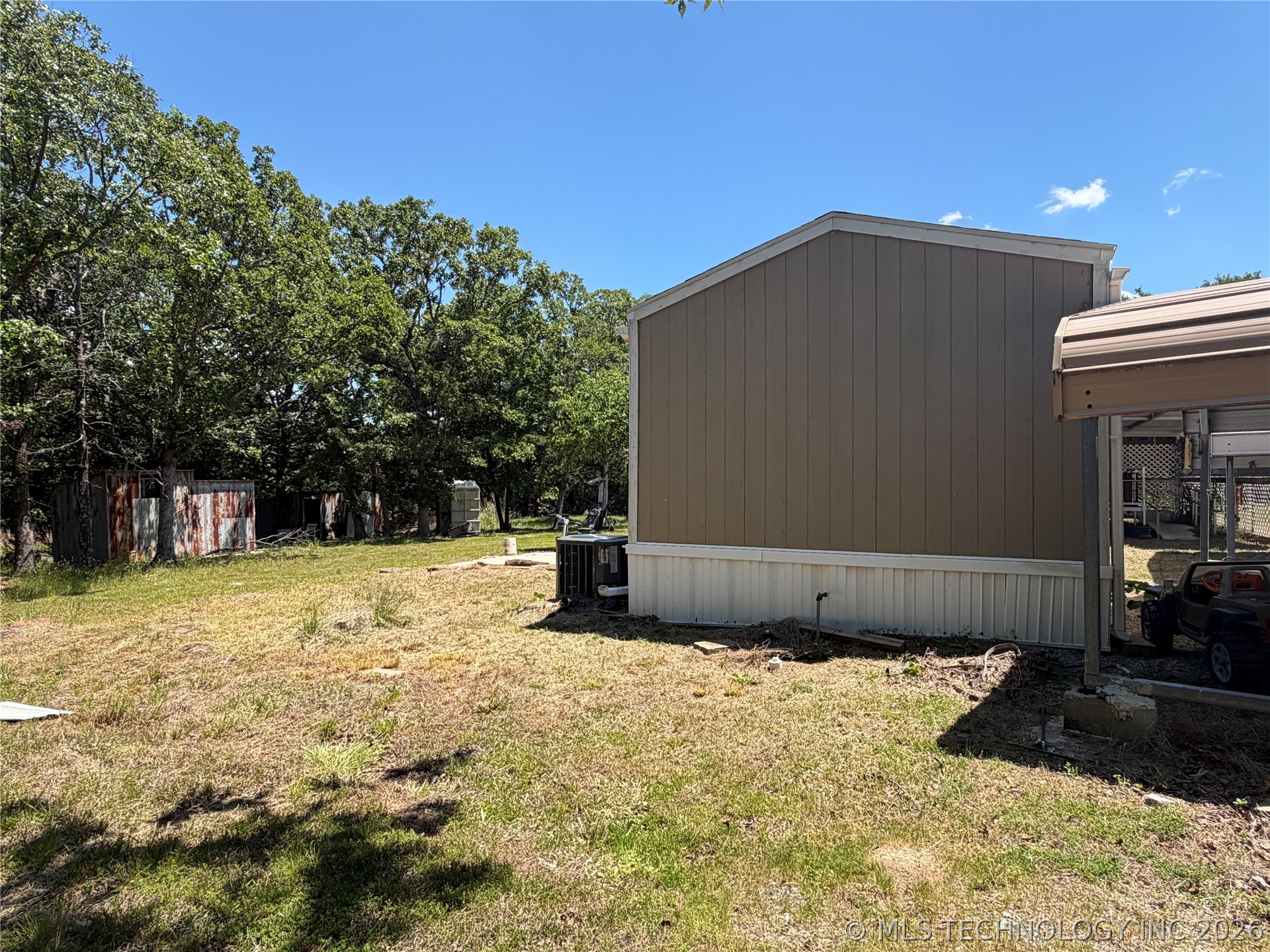 749 Sw 120th Road Property Photo 4