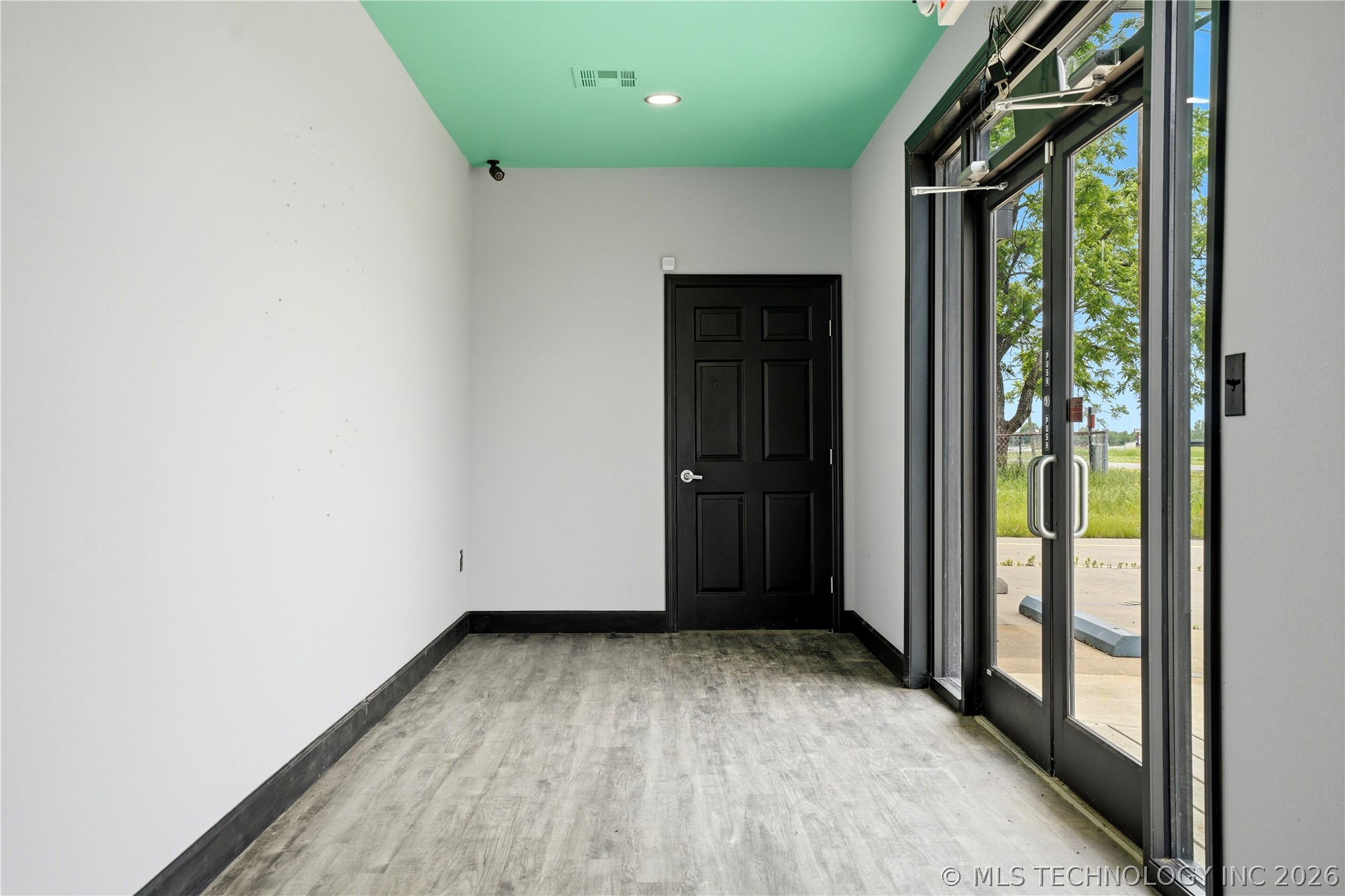 1213 Culwell Property Photo 7