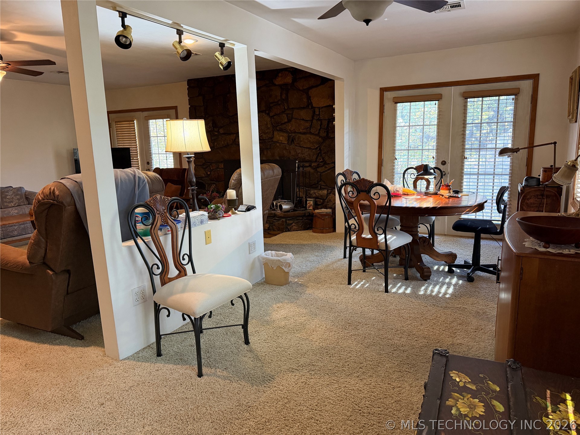 425671 E 1168 Road Property Photo 12