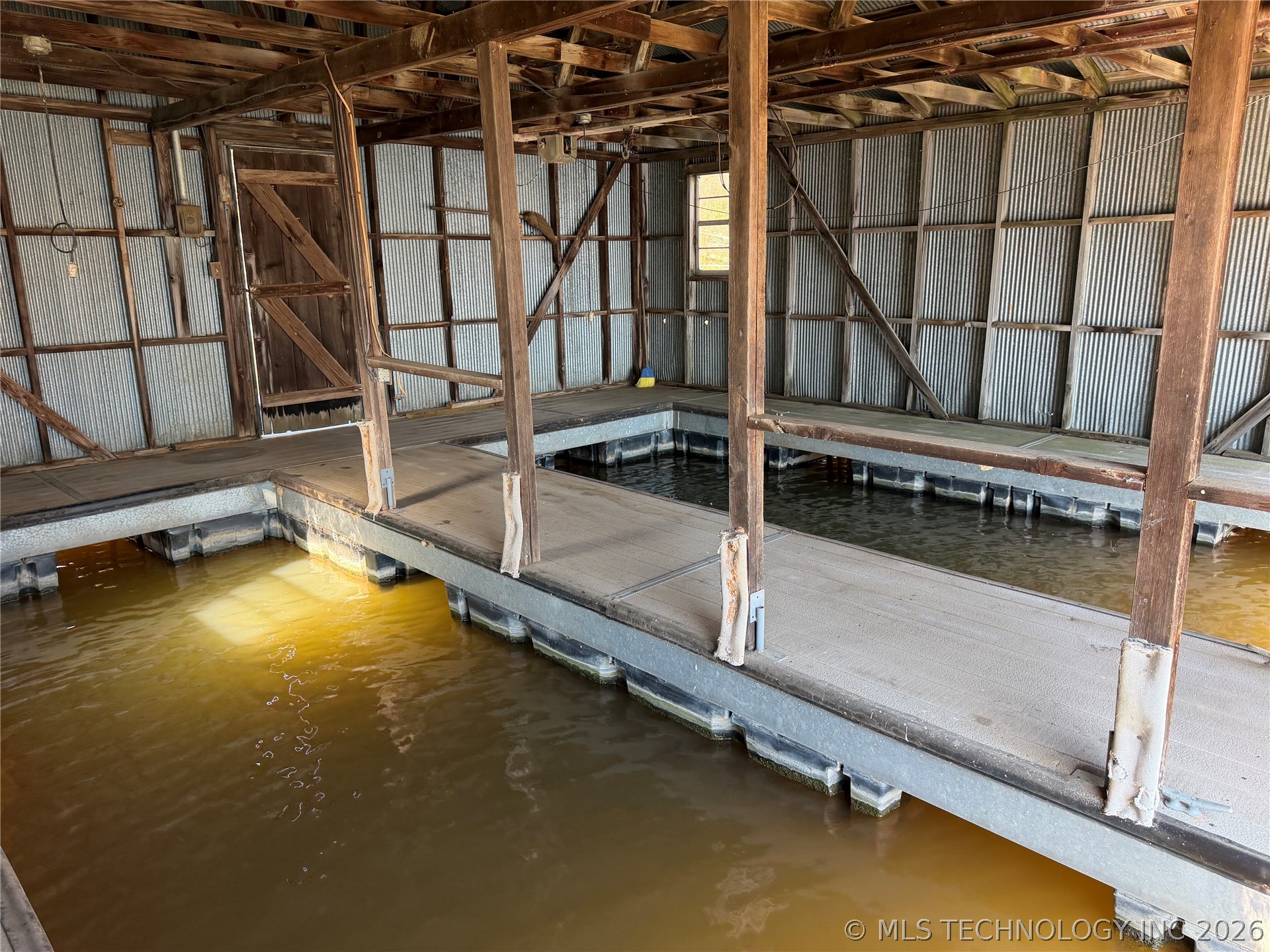 425671 E 1168 Road Property Photo 36