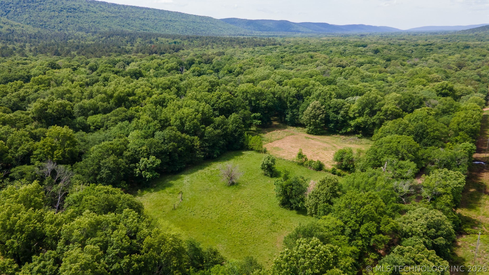 17436 Savage Road Property Photo 3