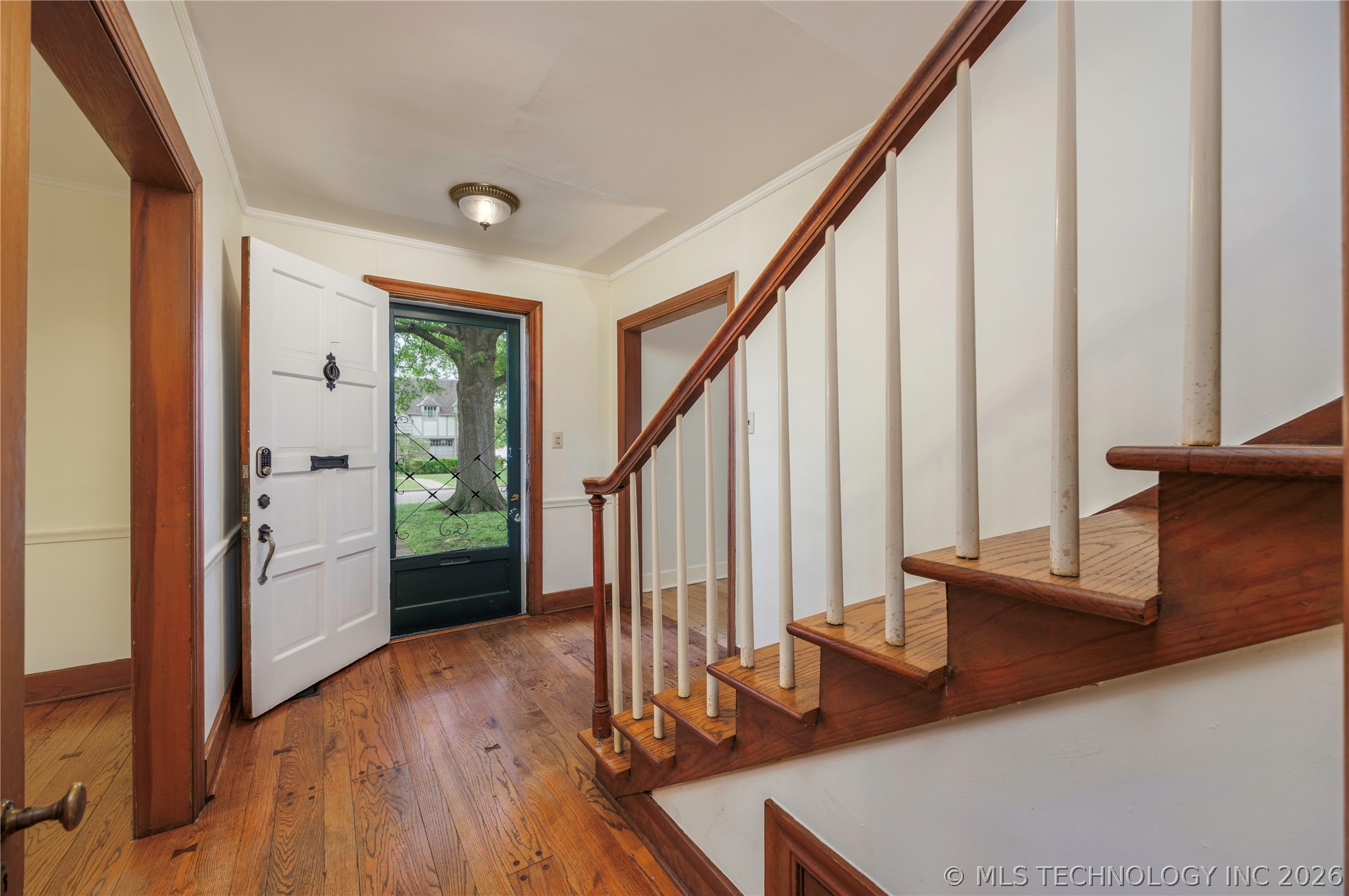1655 Cherokee Place Property Photo 8