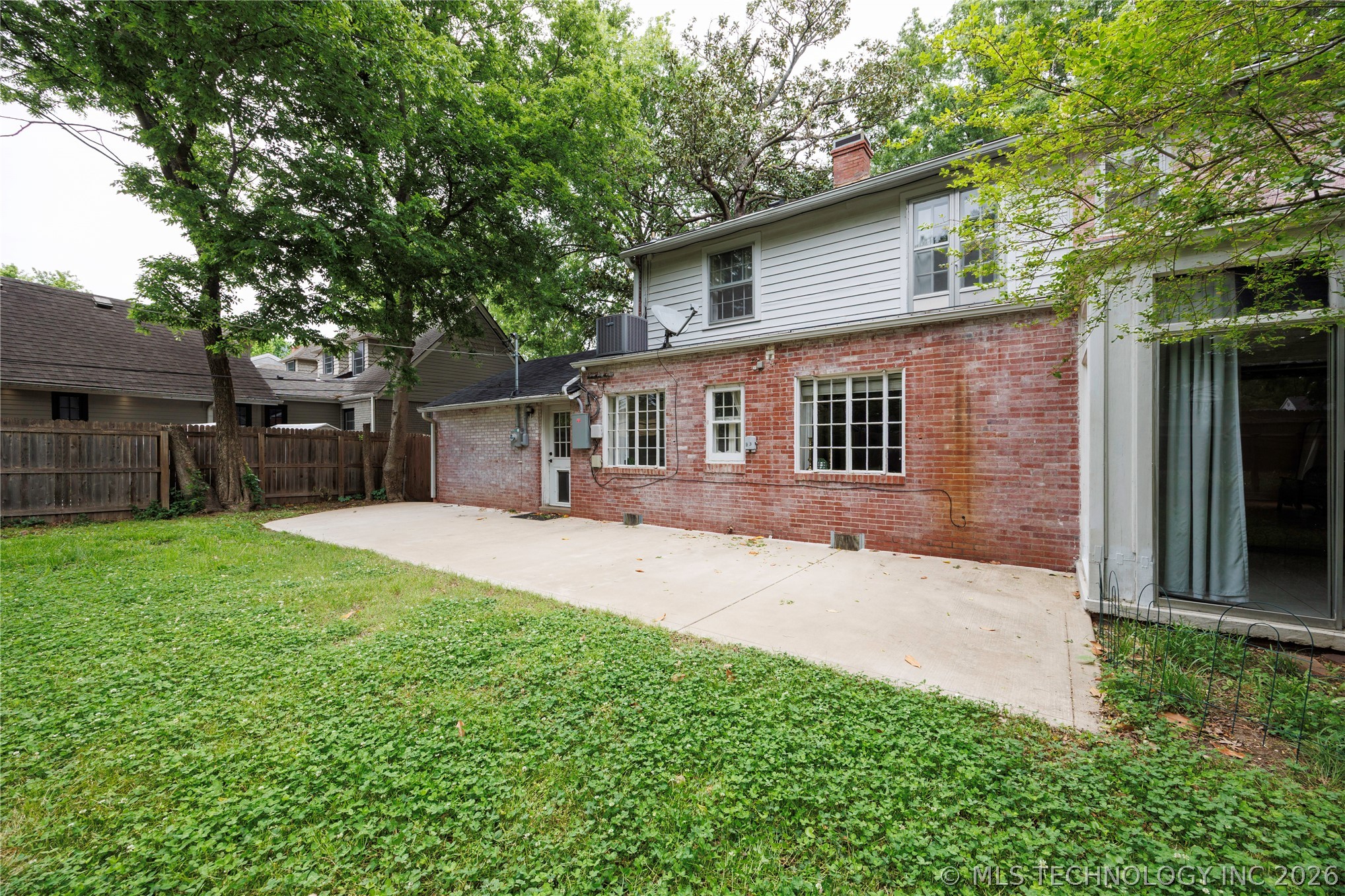 1655 Cherokee Place Property Photo 38