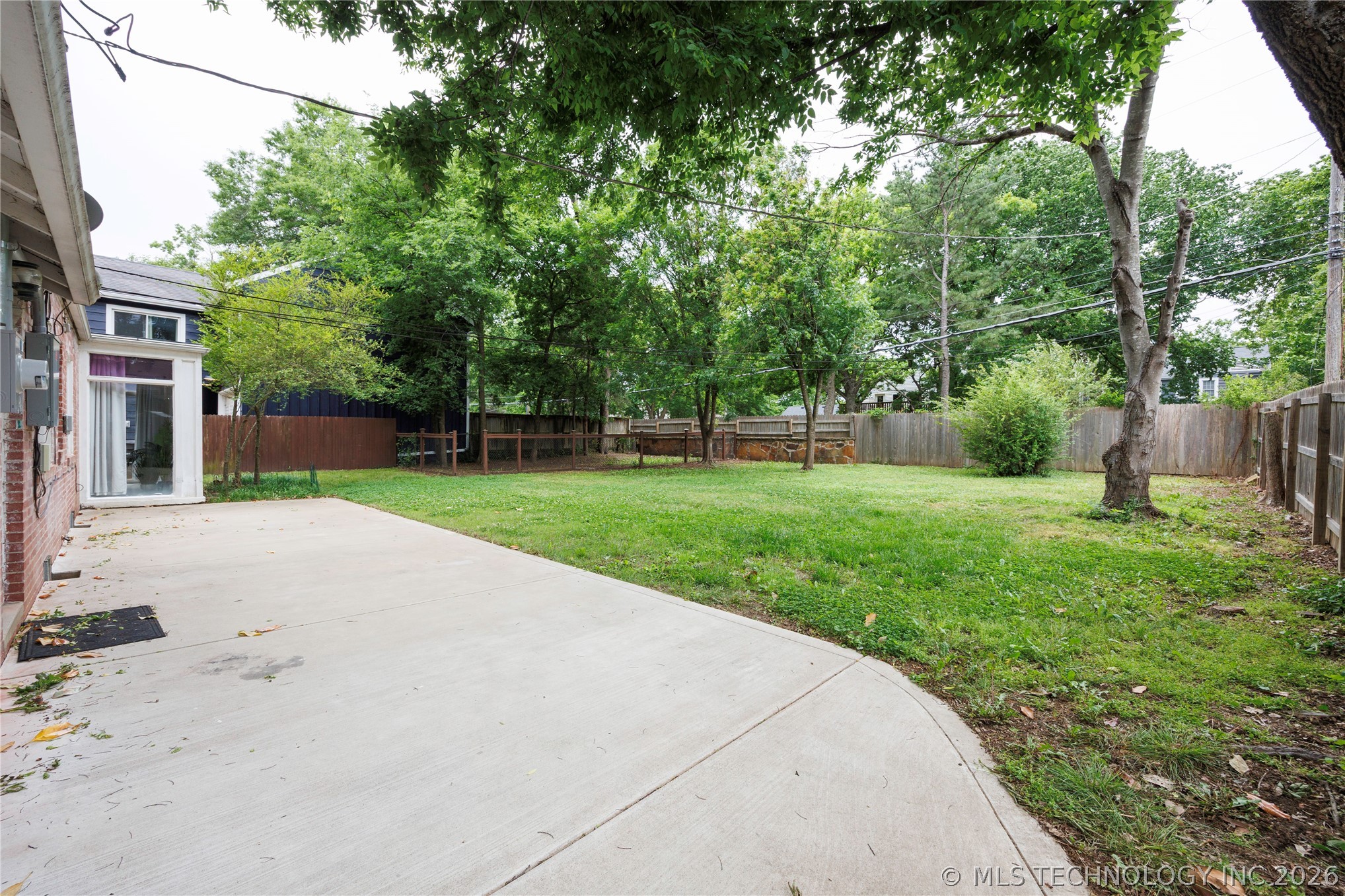1655 Cherokee Place Property Photo 40