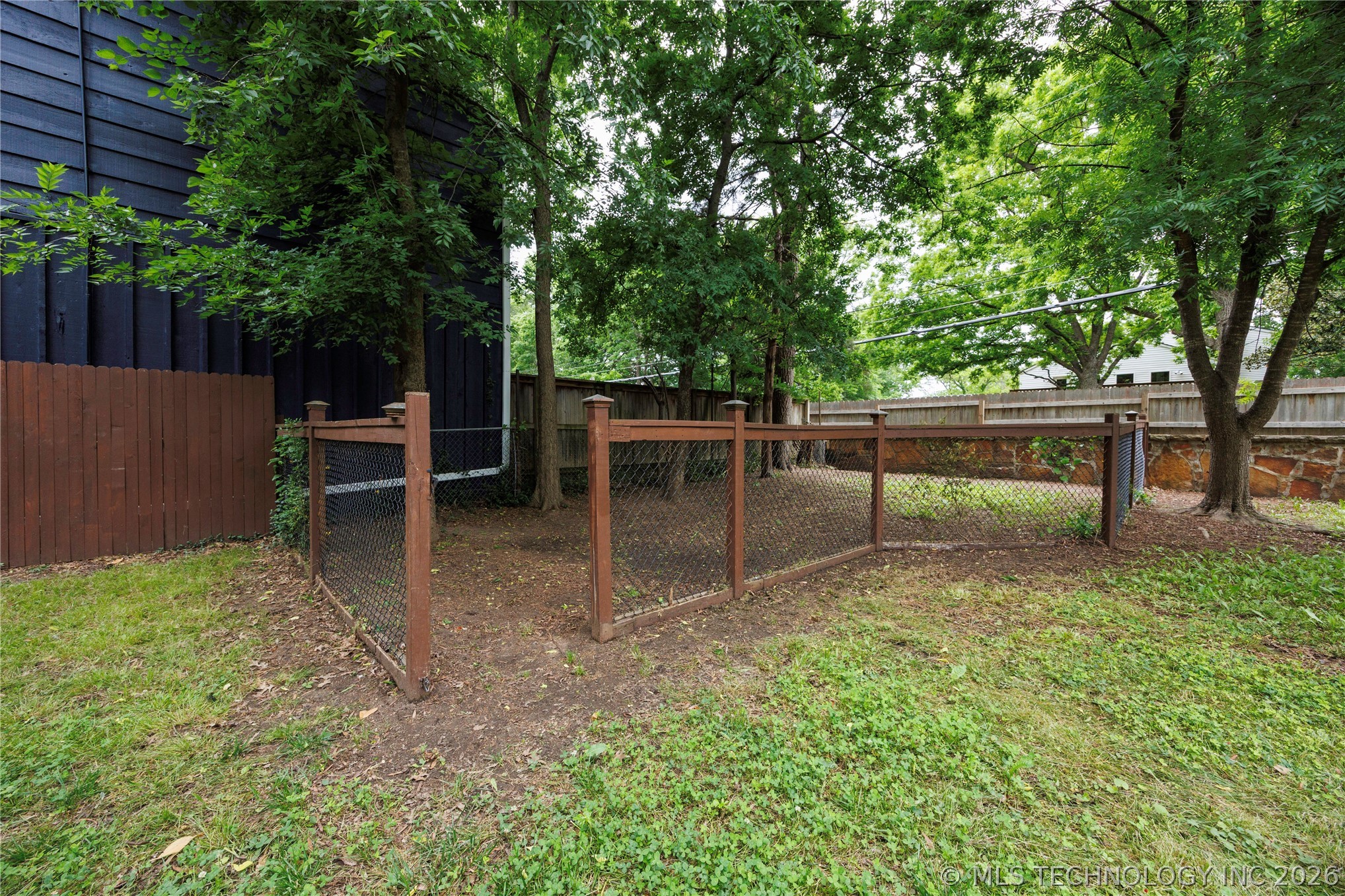 1655 Cherokee Place Property Photo 42