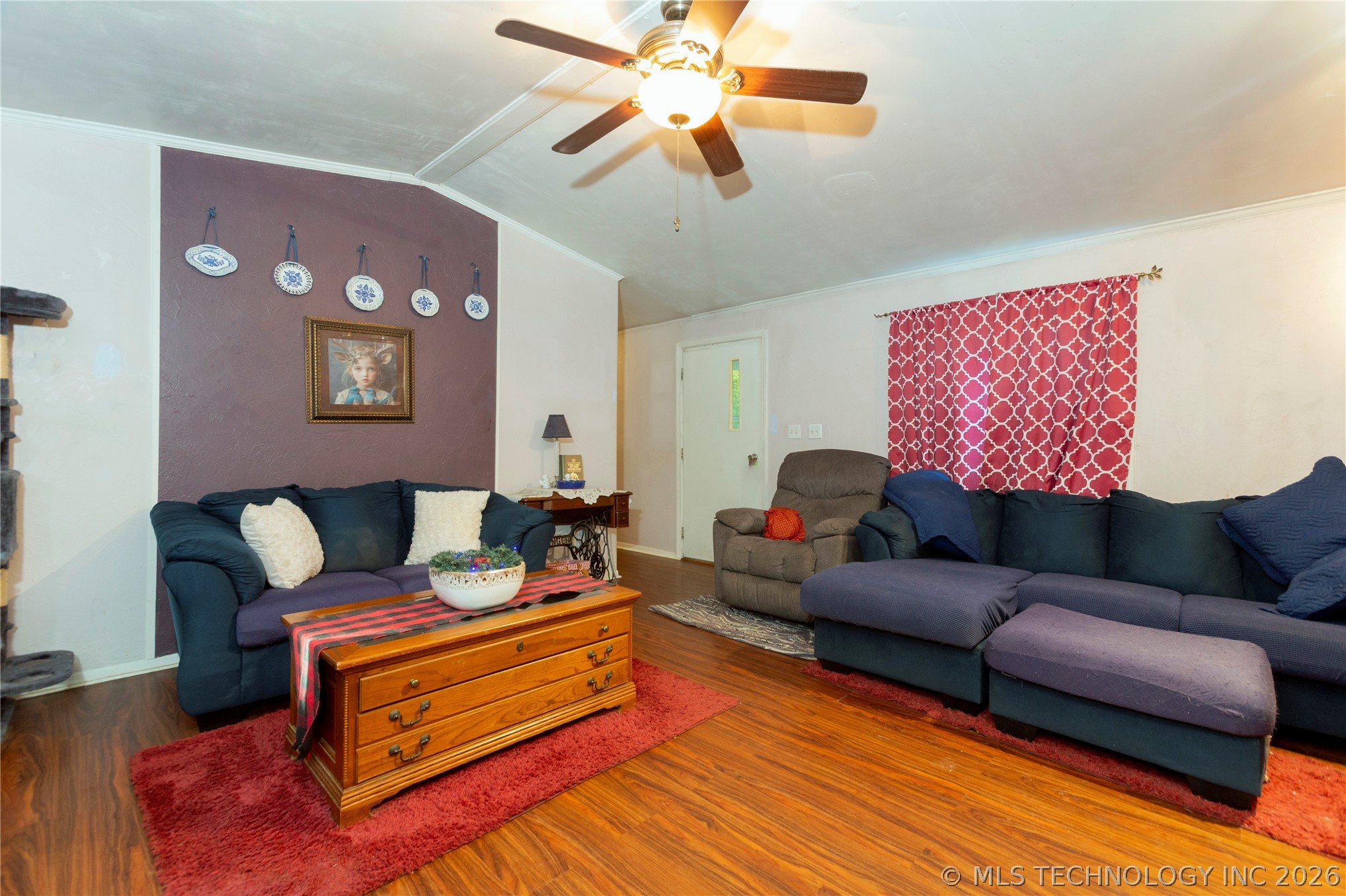 43 Homestead Property Photo 3