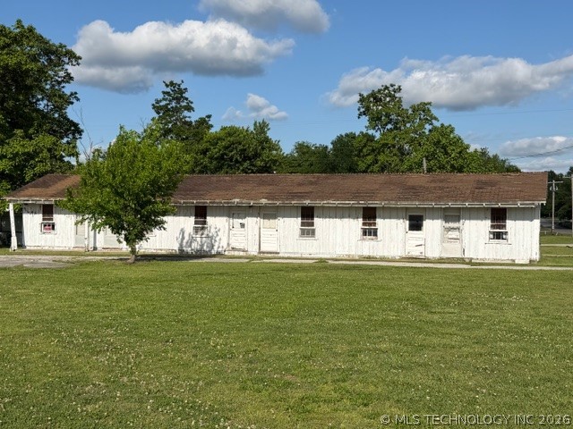 220 Walnut Street Property Photo 2