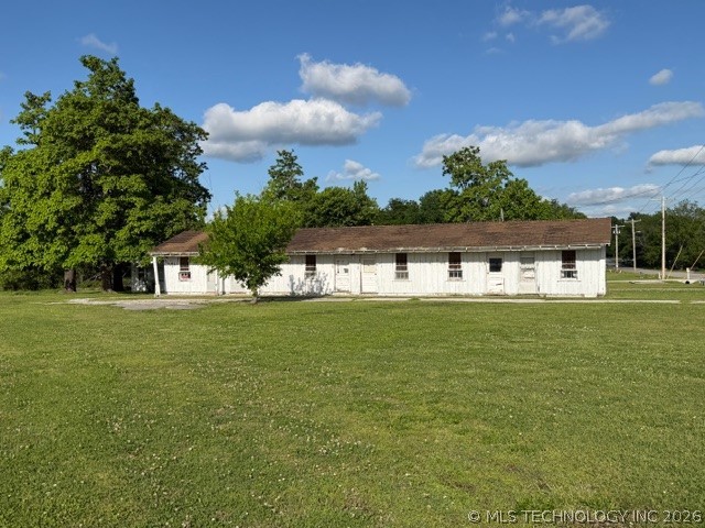 220 Walnut Street Property Photo 4