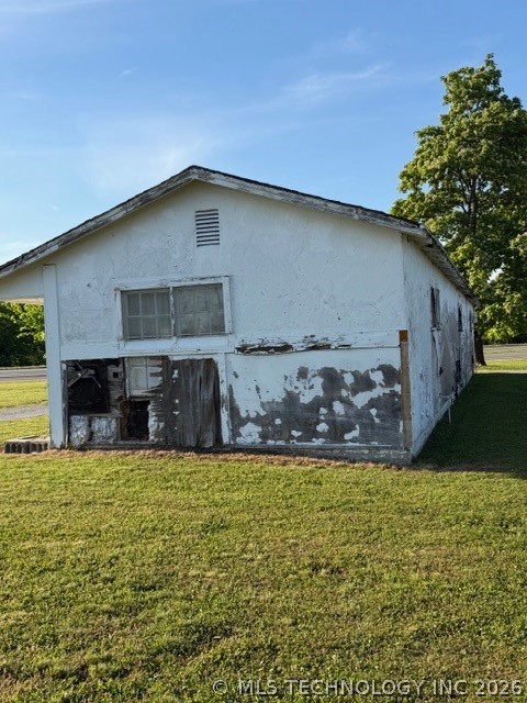 220 Walnut Street Property Photo 6