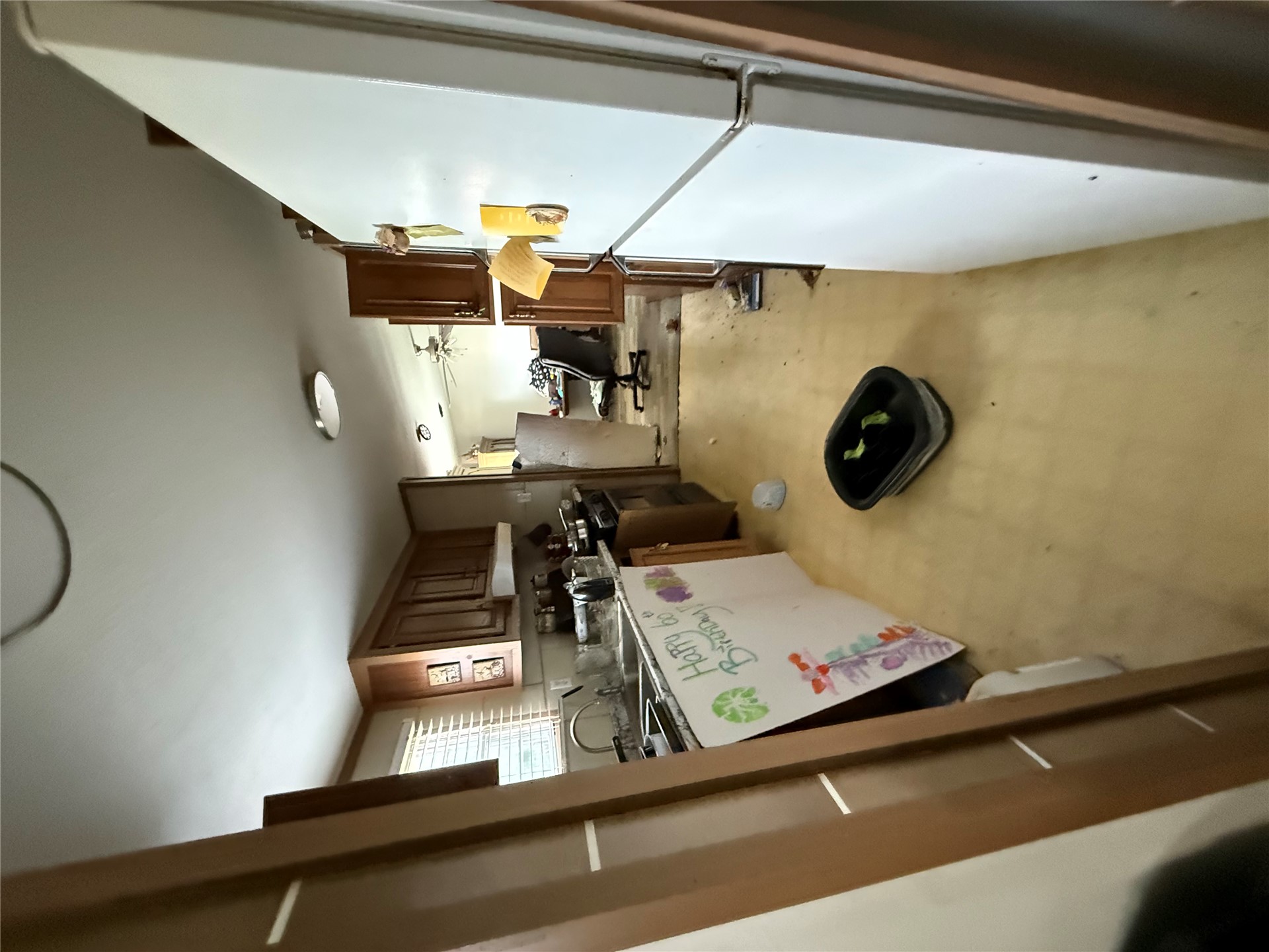 2105 E 7th Street Property Photo 5