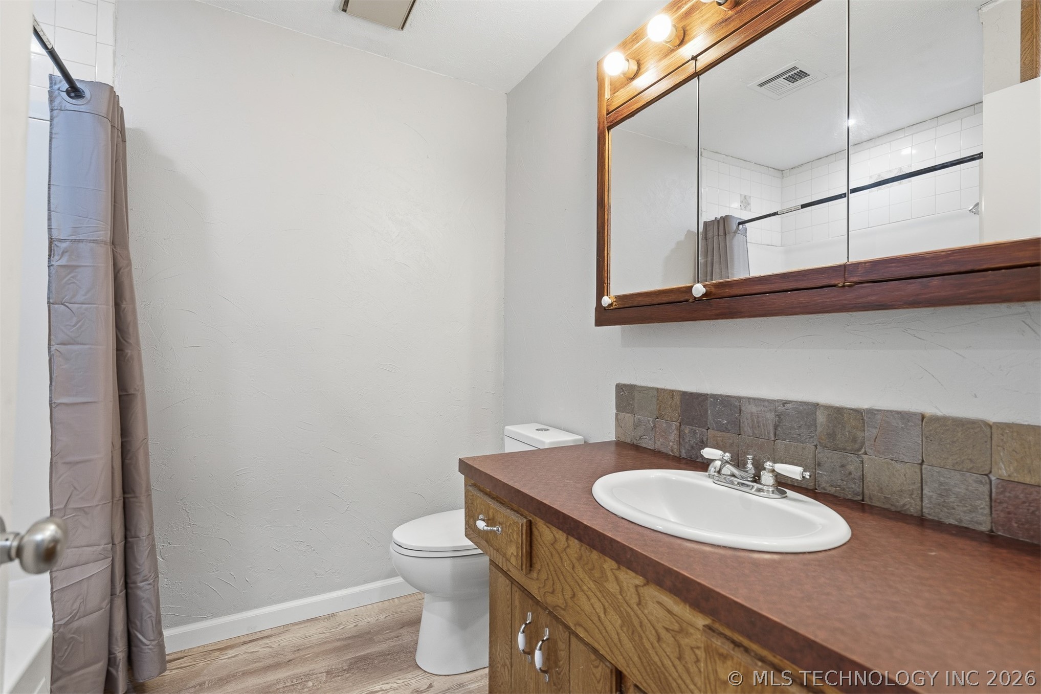710 White Rock Property Photo 15