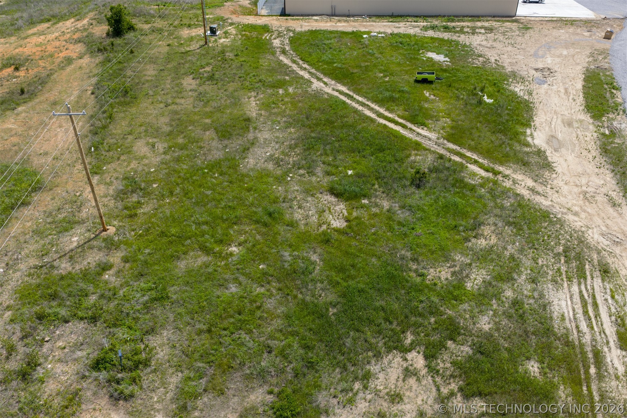 0002 Hwy 75 Property Photo 2