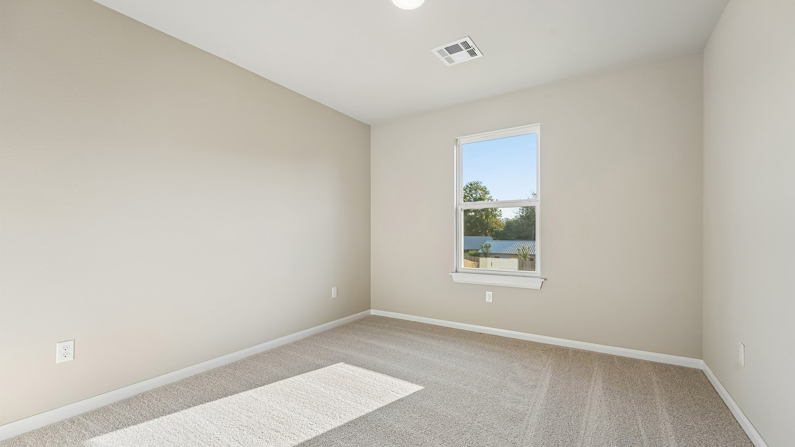 602 W 83rd Street S Property Photo 20