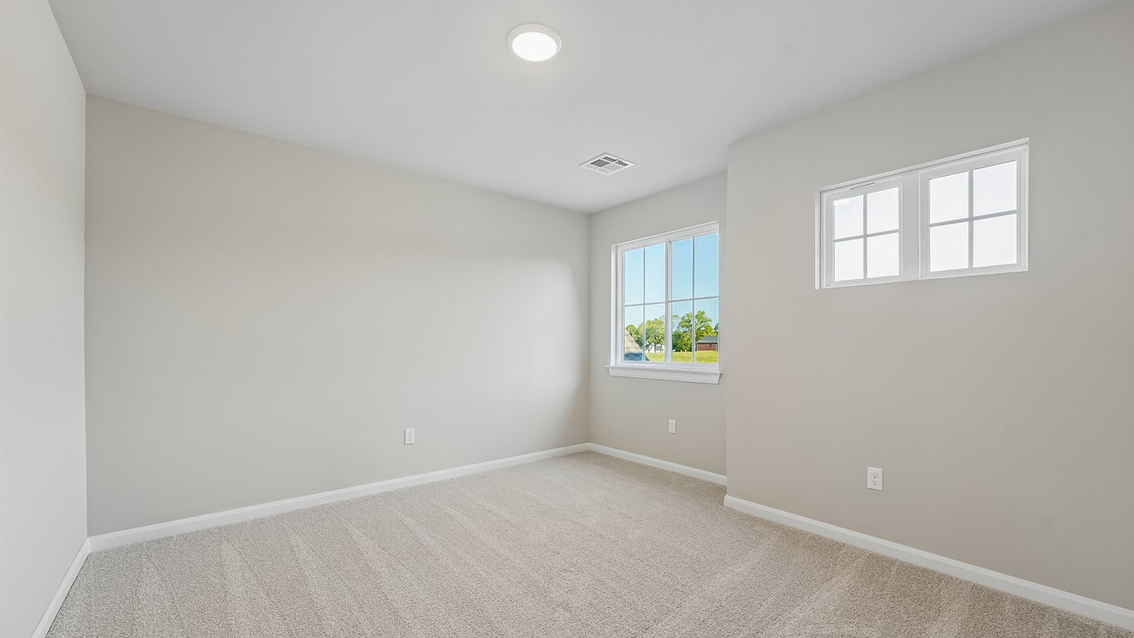 602 W 83rd Street S Property Photo 24