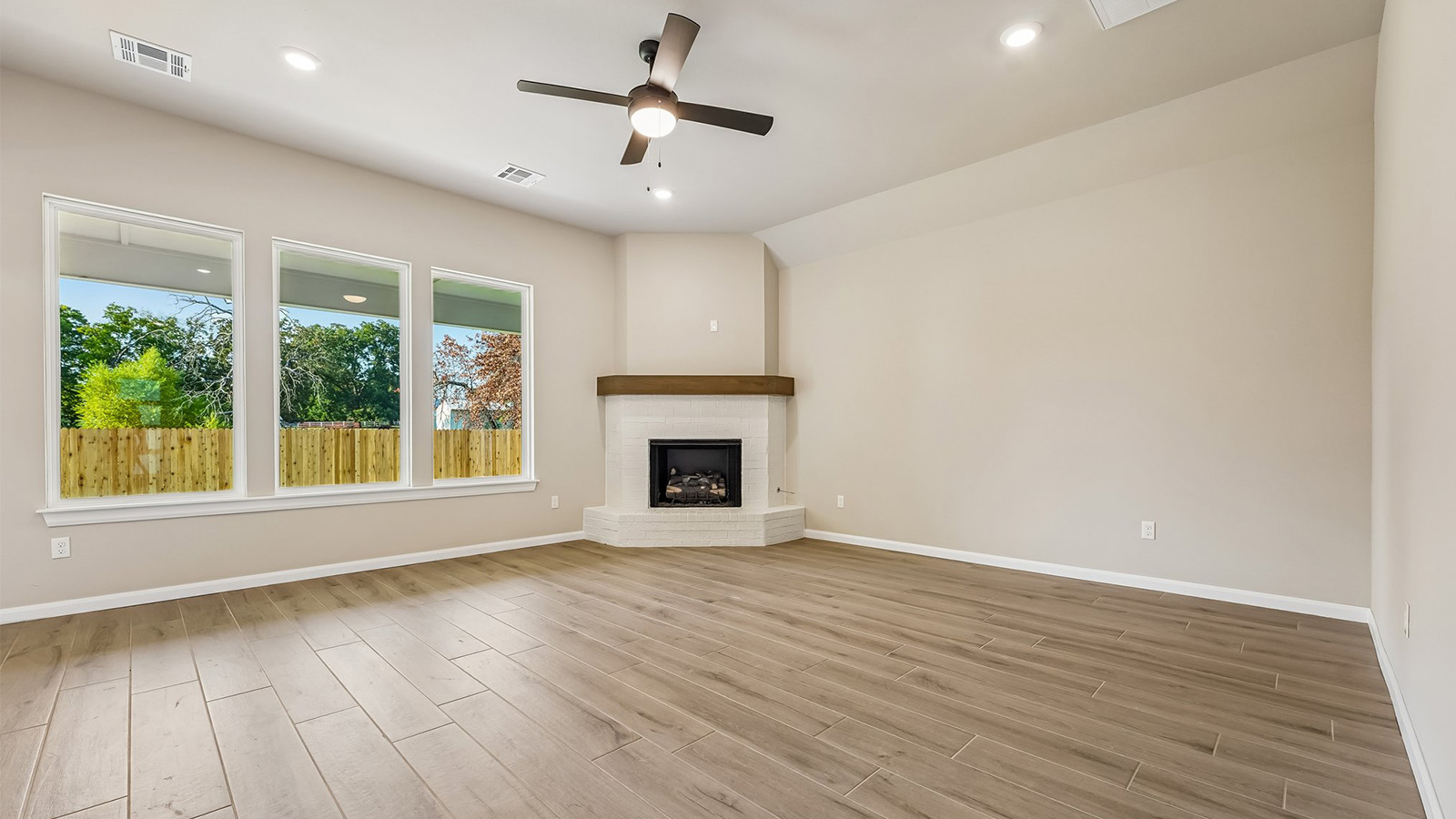 602 W 83rd Street S Property Photo 50