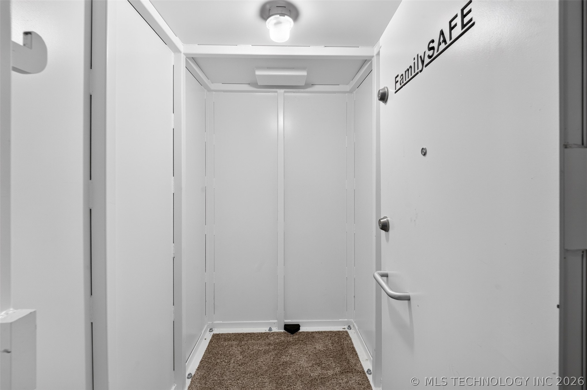 17288 E 42nd Place S Property Photo 28