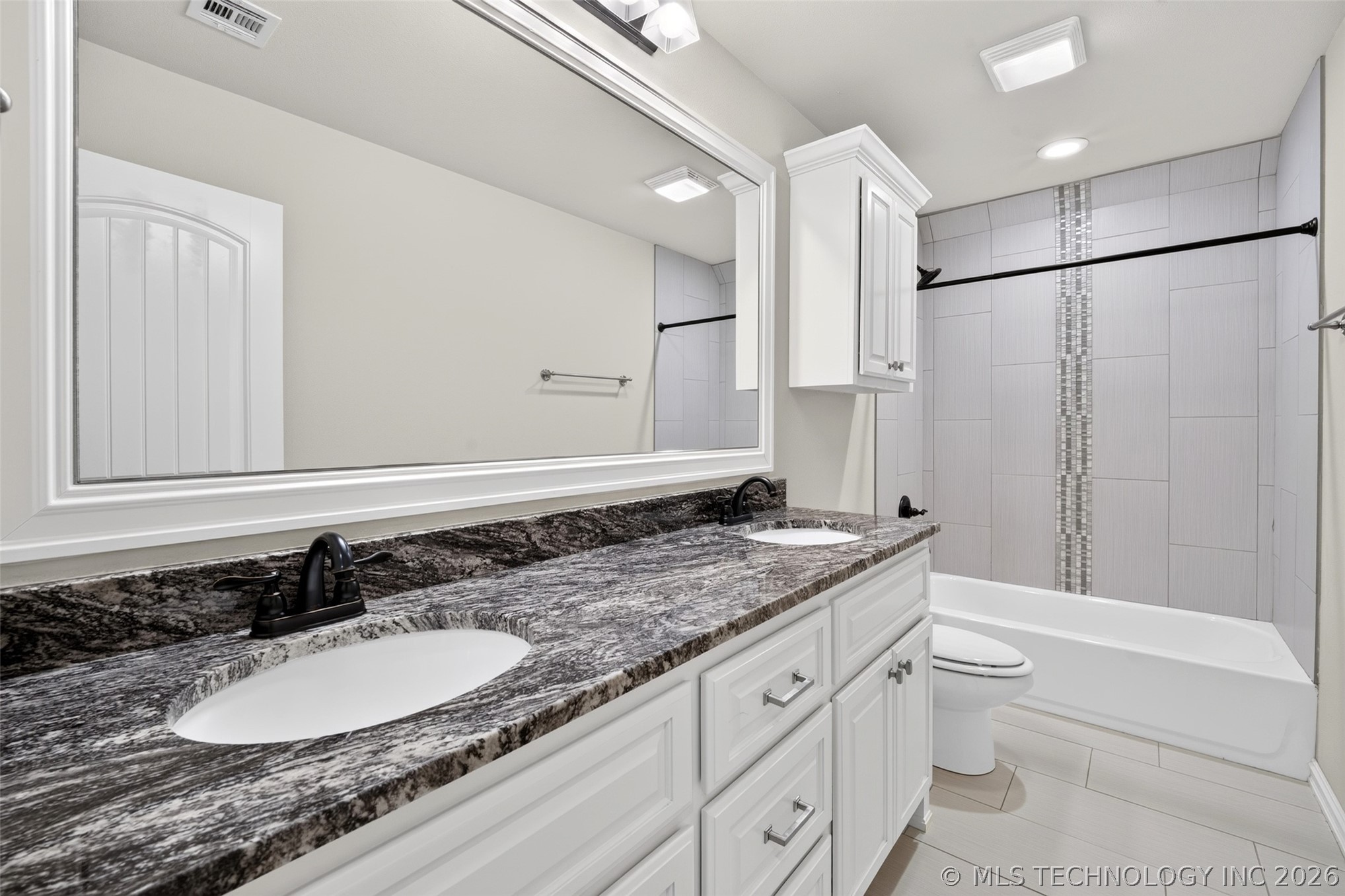 17288 E 42nd Place S Property Photo 64