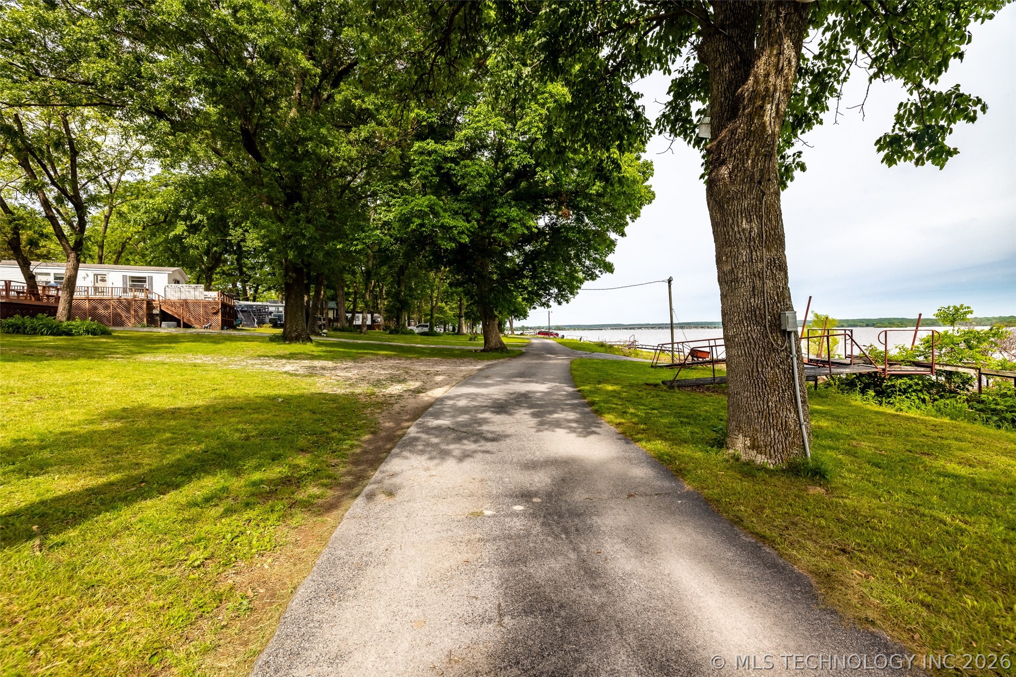 60801 E 265 Place Property Photo 5