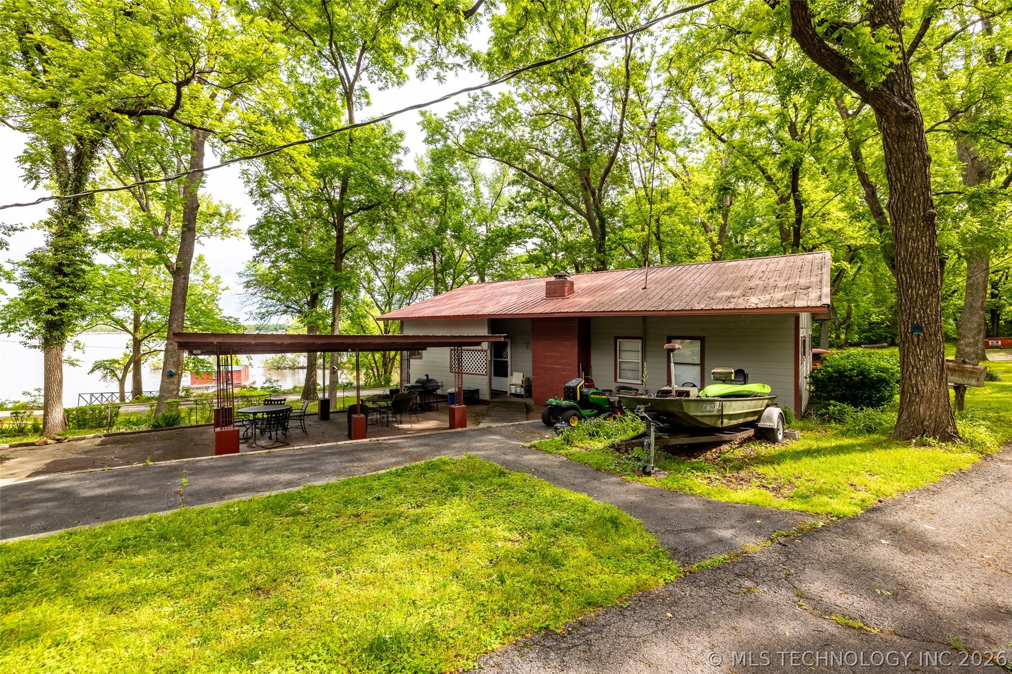 60801 E 265 Place Property Photo 10