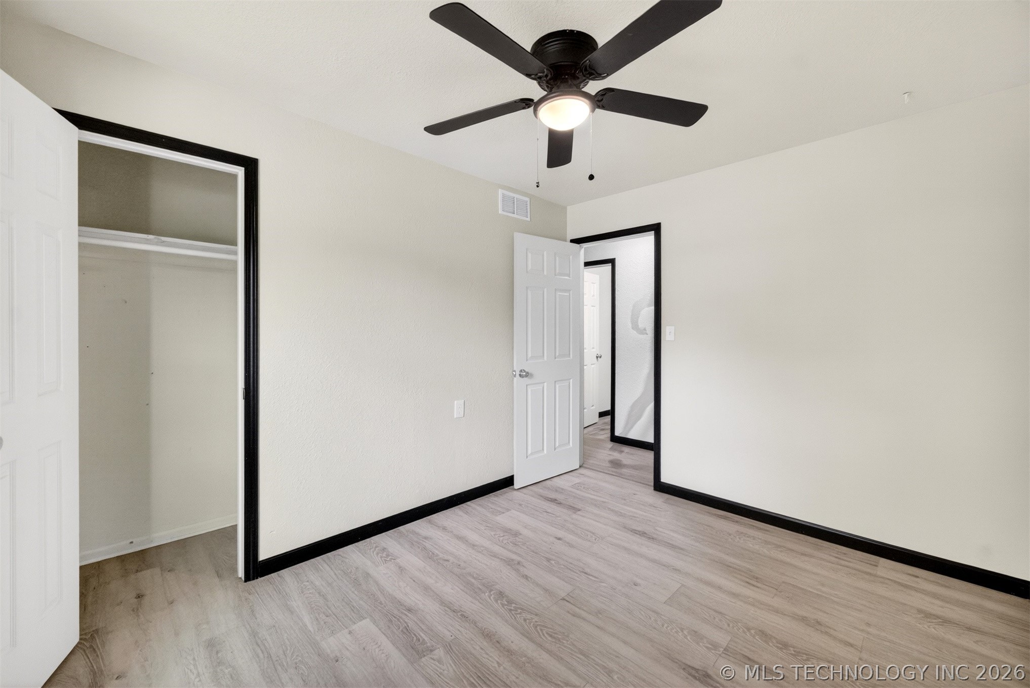 28 E 62nd Place N Property Photo 14