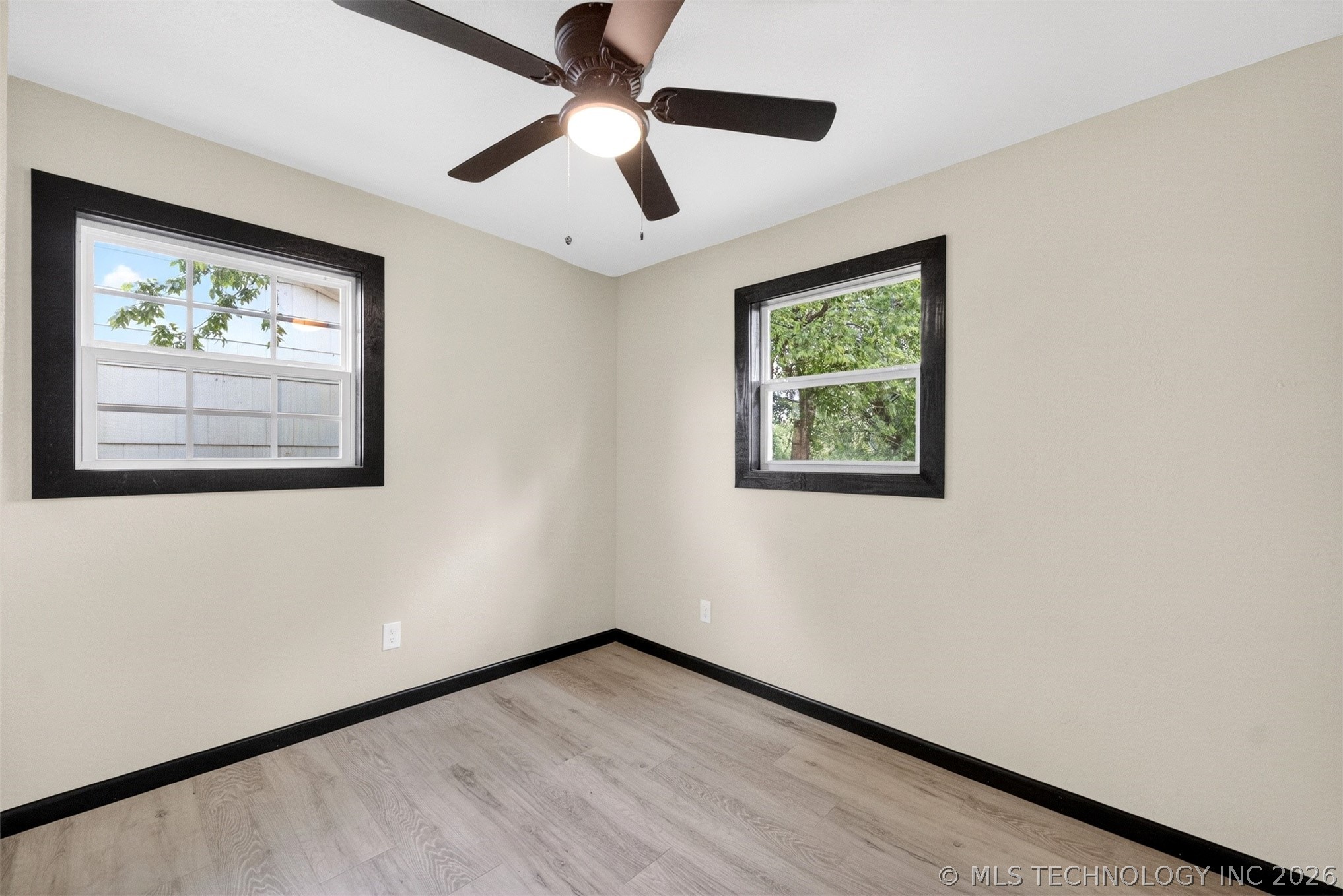 28 E 62nd Place N Property Photo 17