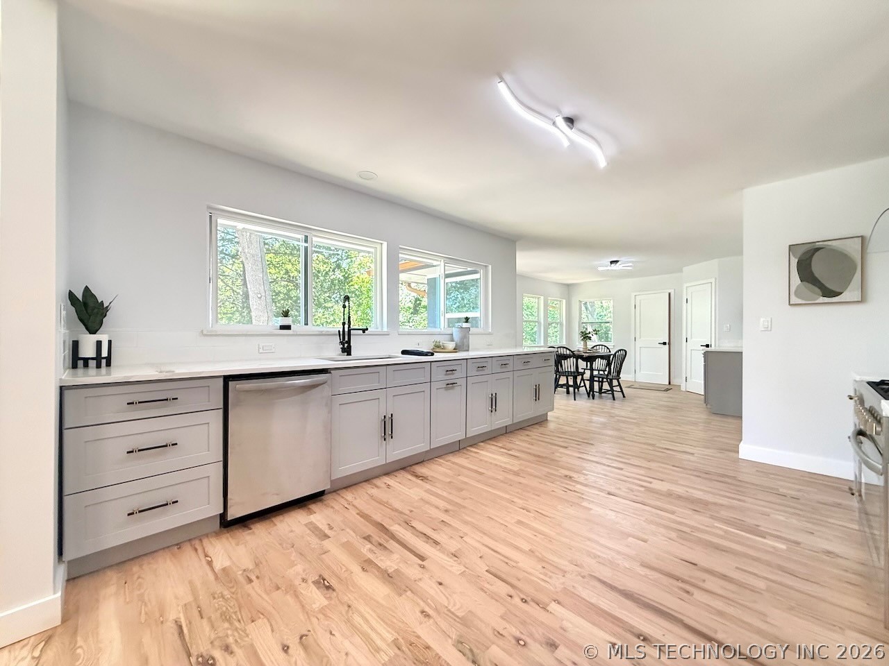 4316 E 72nd Place Property Photo 15