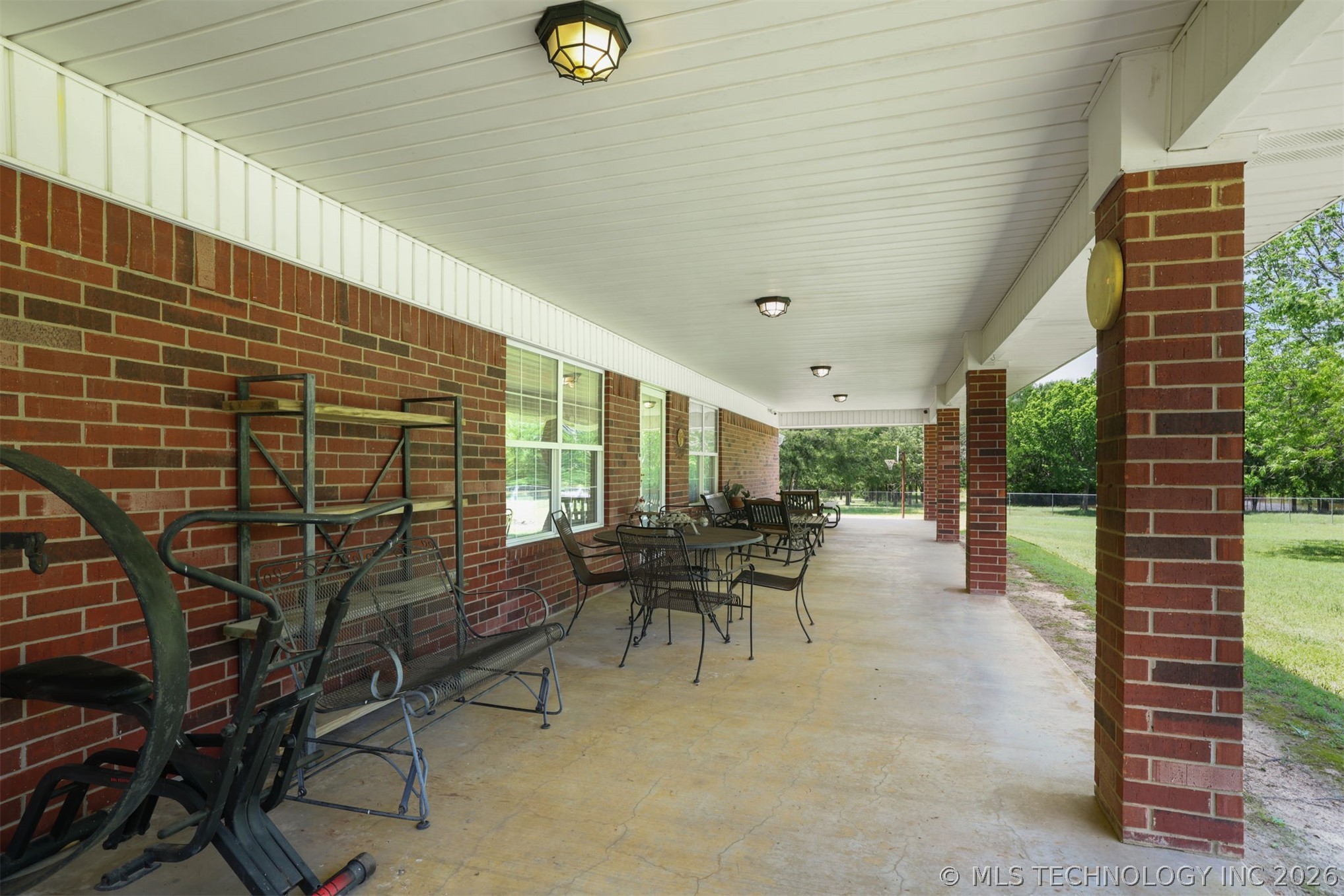 5181 State Road 70 E Property Photo 25