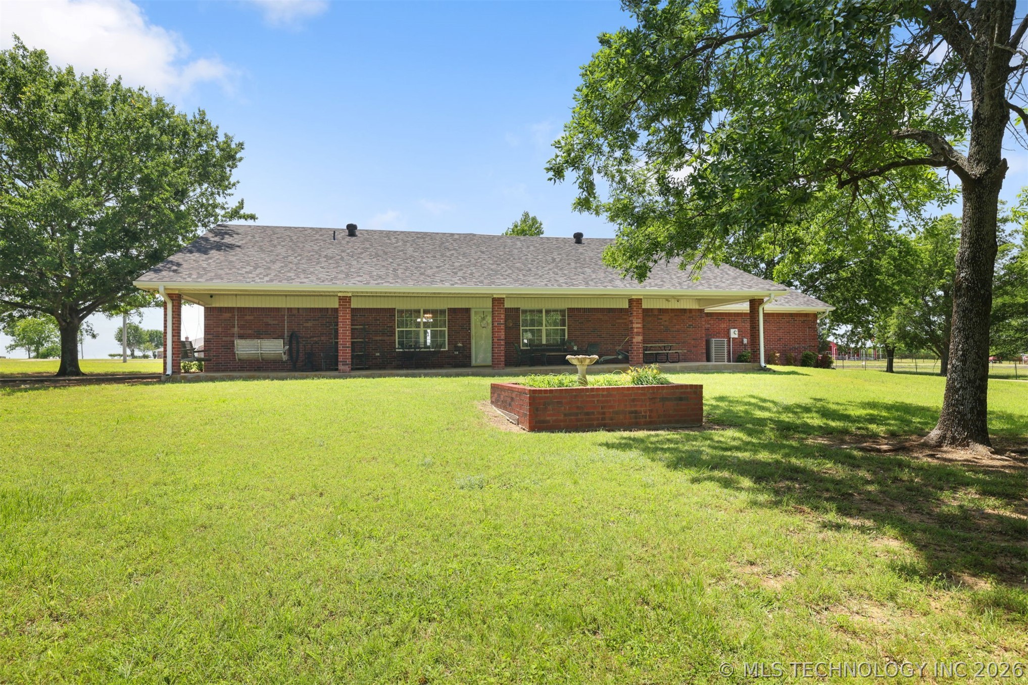 5181 State Road 70 E Property Photo 27