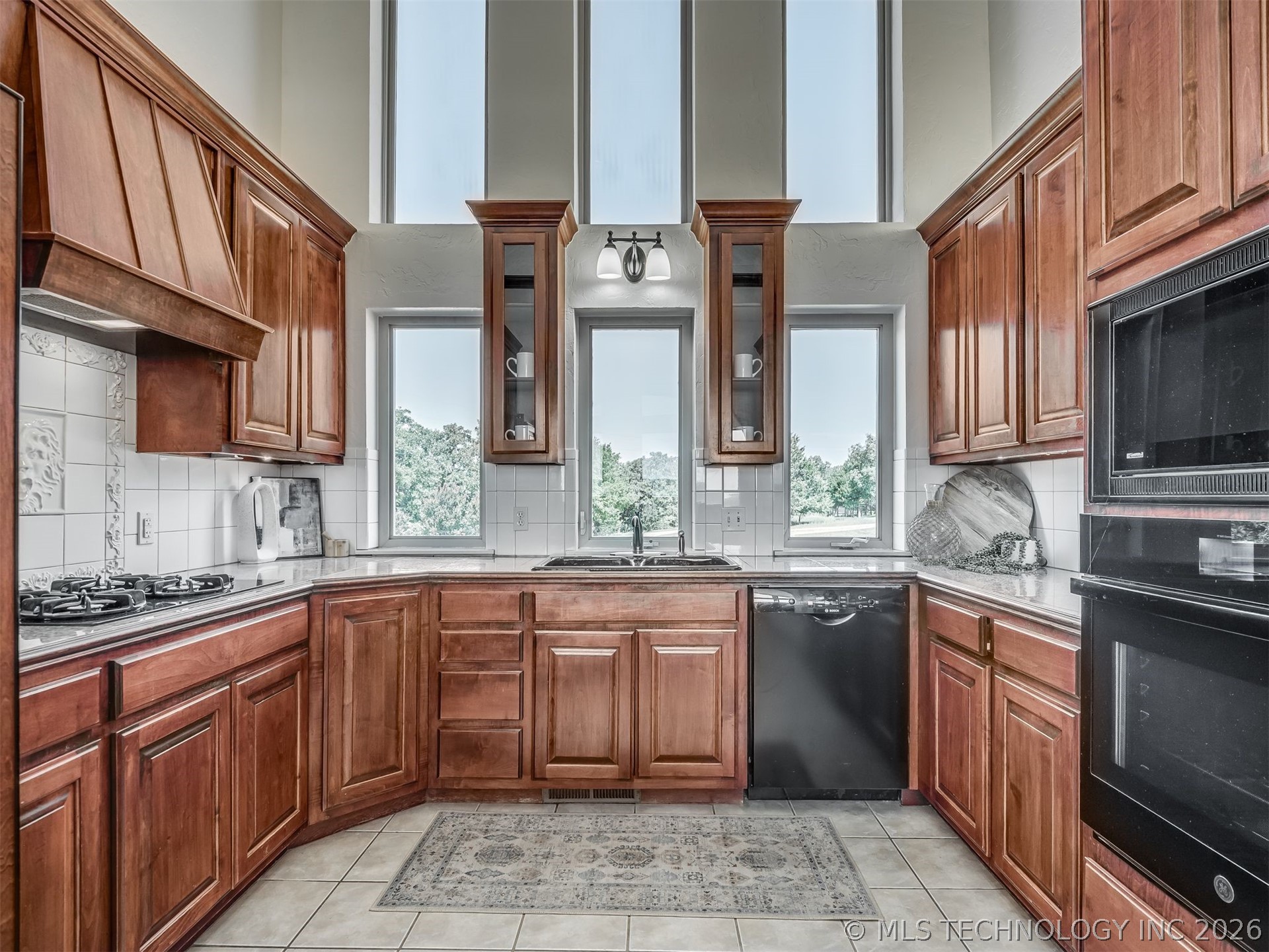 423310 E 1169 Road Property Photo 32
