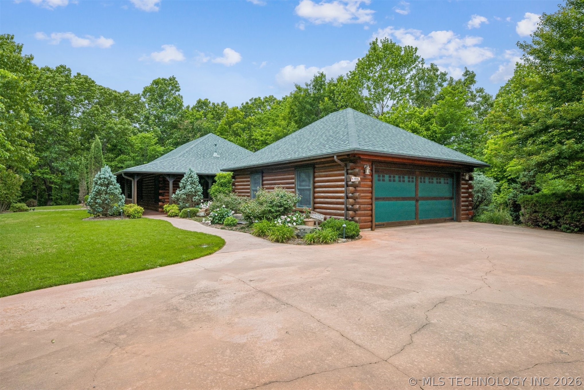 15172 S 4203 Road Property Photo 2