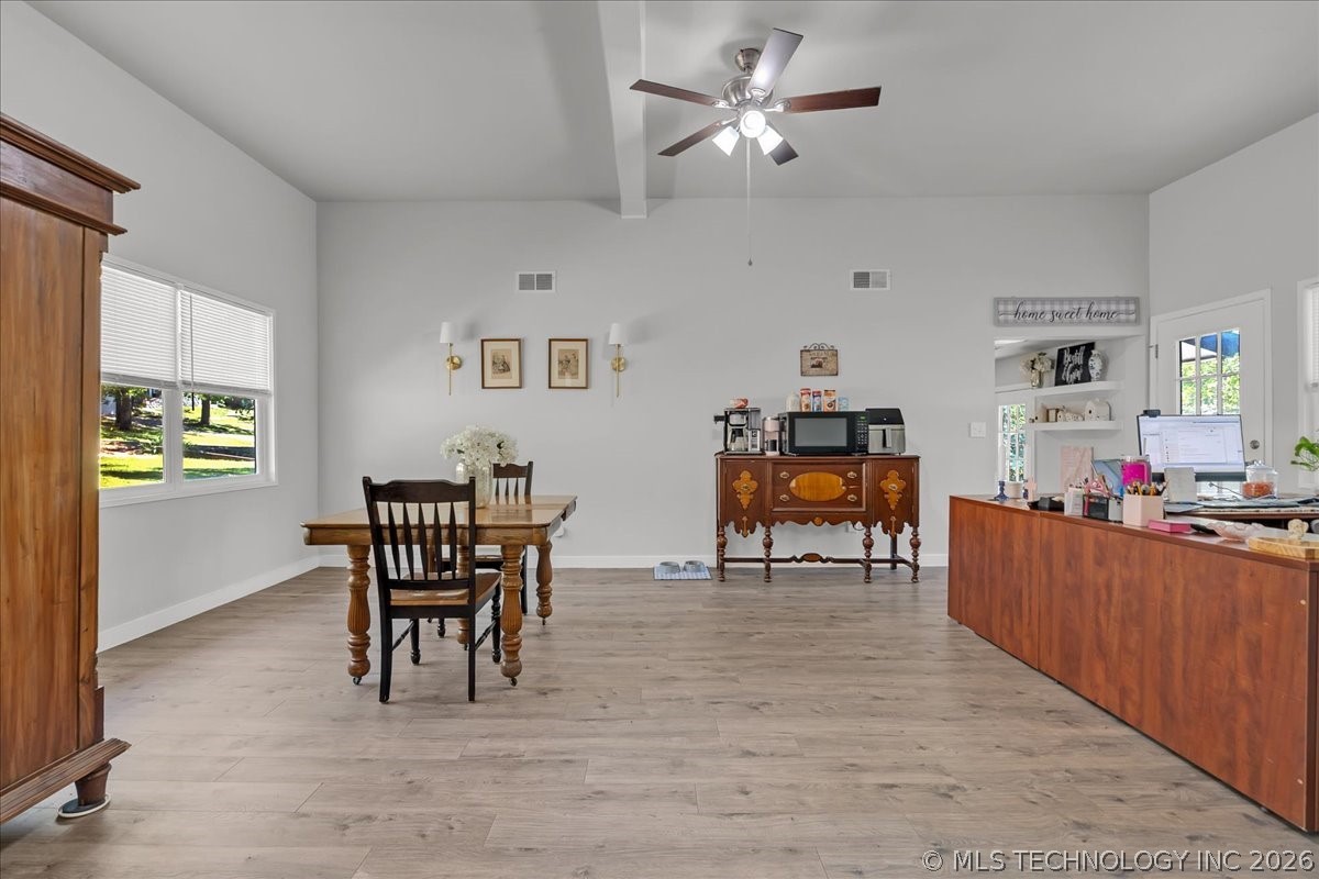 2578 W Hillcrest Drive Property Photo 20
