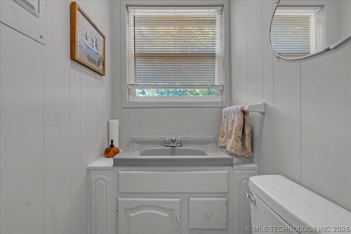 2578 W Hillcrest Drive Property Photo 22