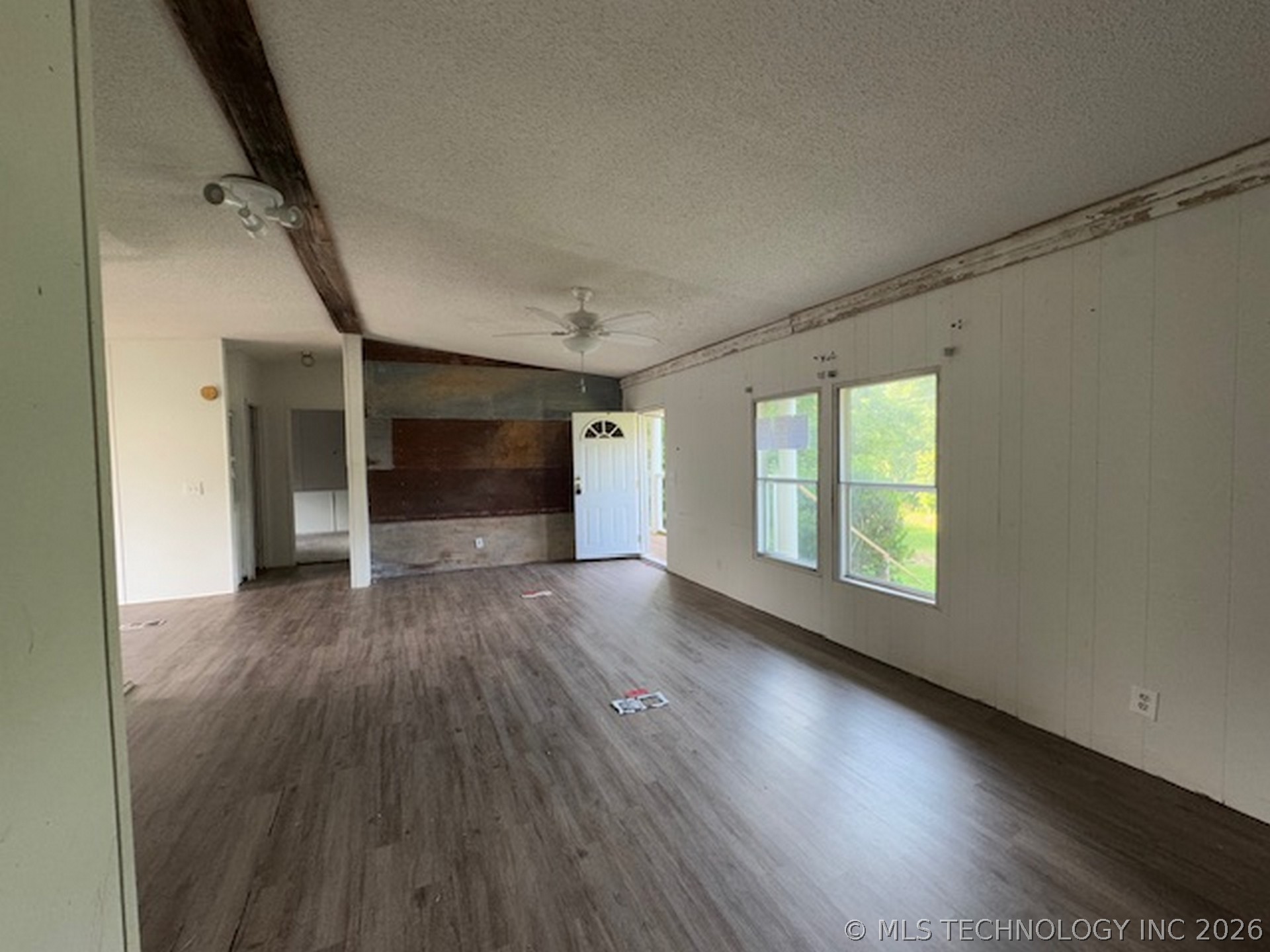 471778 E 779 Road Property Photo 9