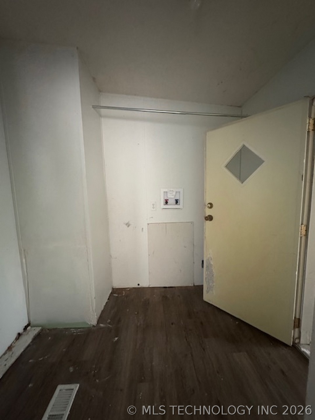 471778 E 779 Road Property Photo 11