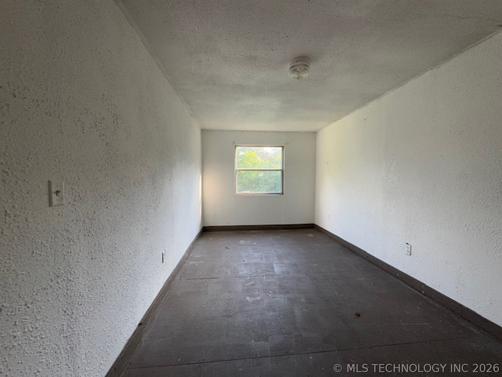 471778 E 779 Road Property Photo 12