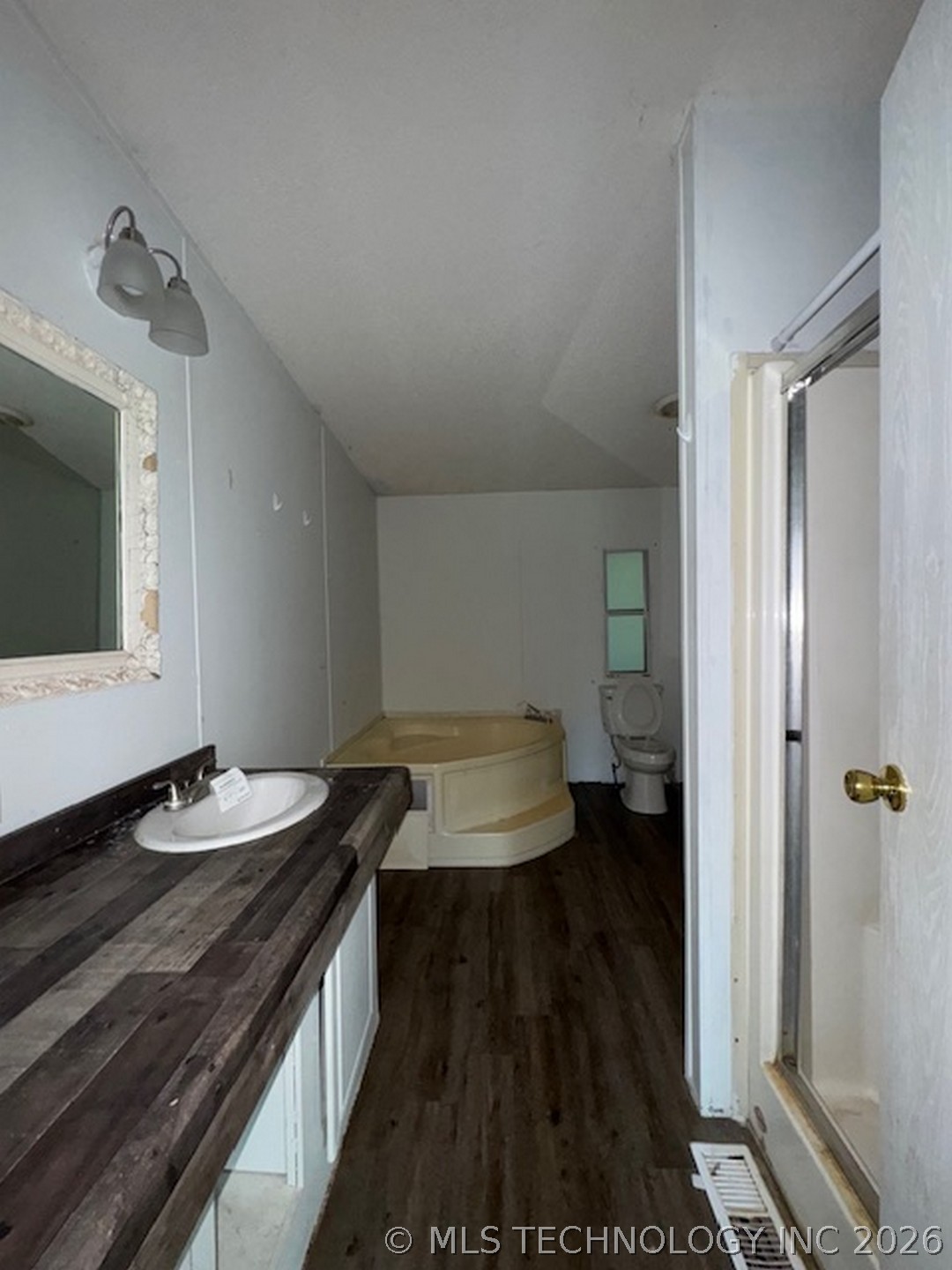 471778 E 779 Road Property Photo 17