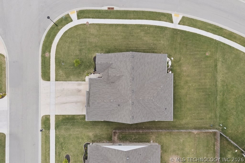 15901 E 74th Street N Property Photo 27