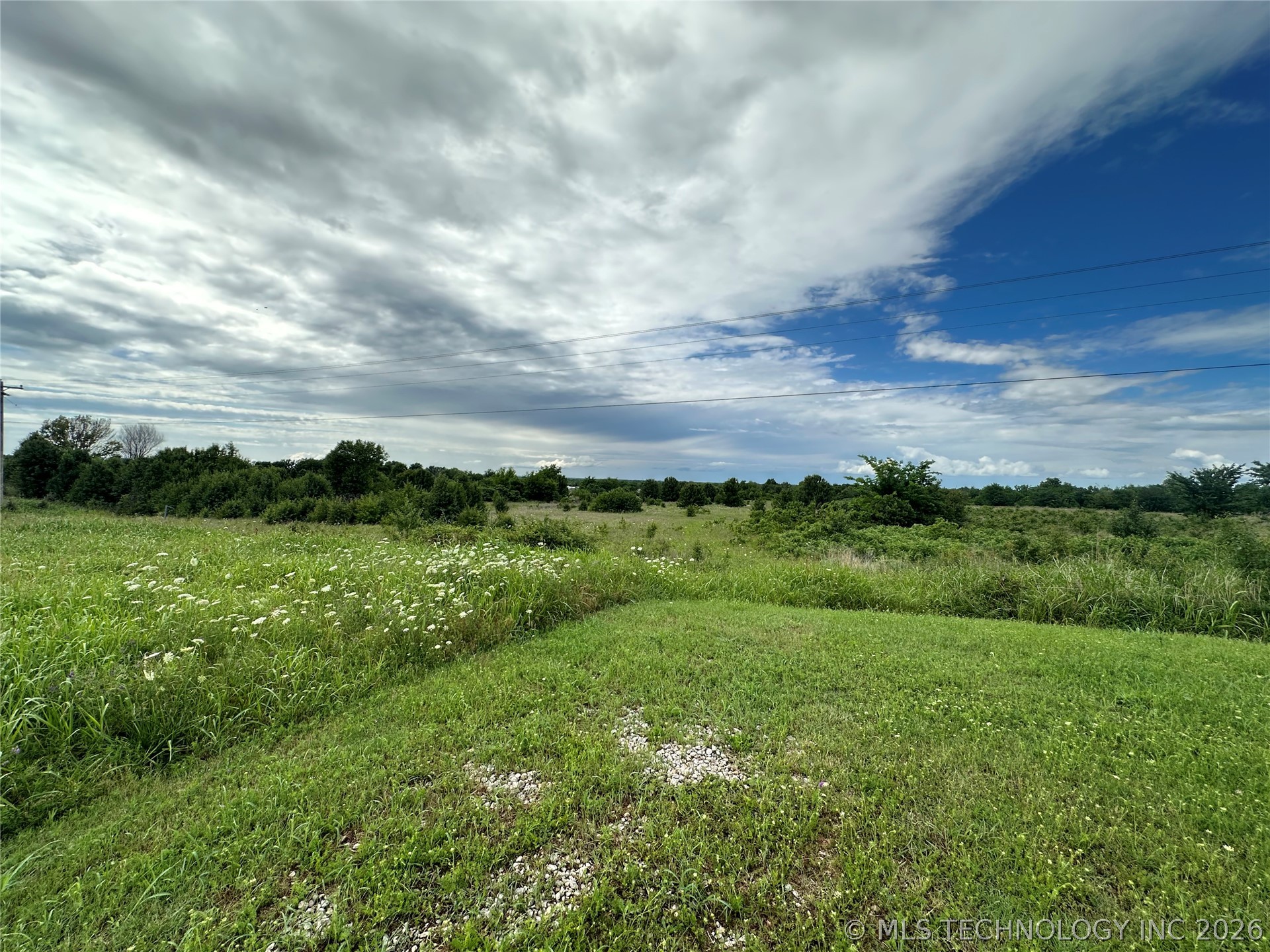 14388 S Hwy 169 Property Photo 1