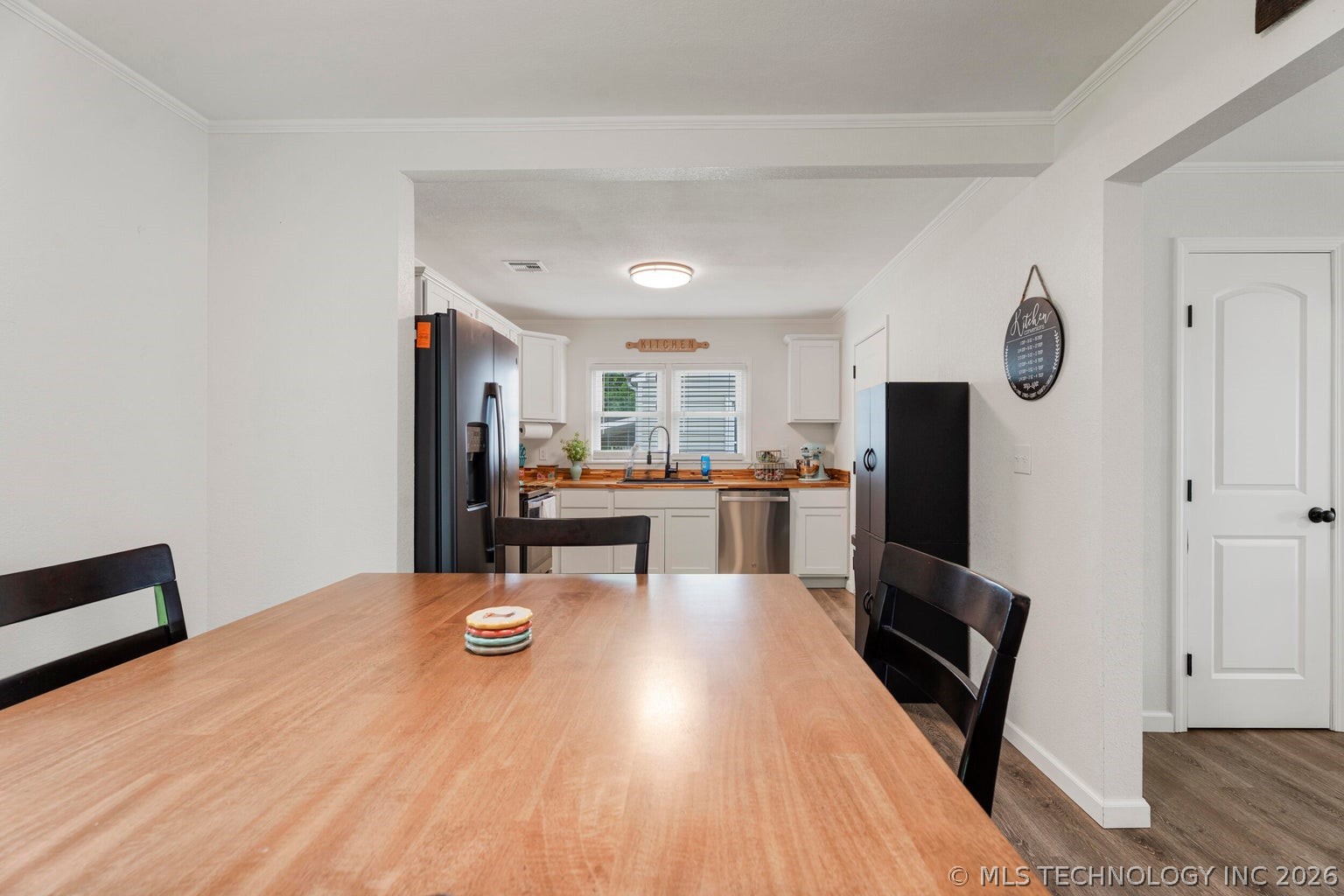 1925 B Street Ne Property Photo 5