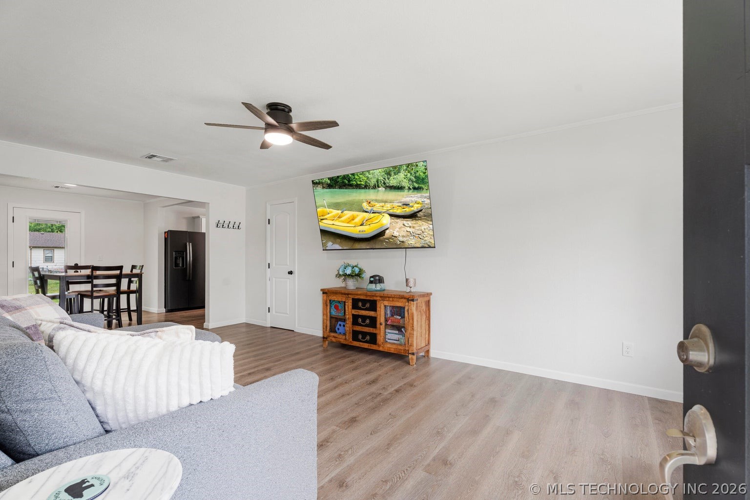 1925 B Street Ne Property Photo 10