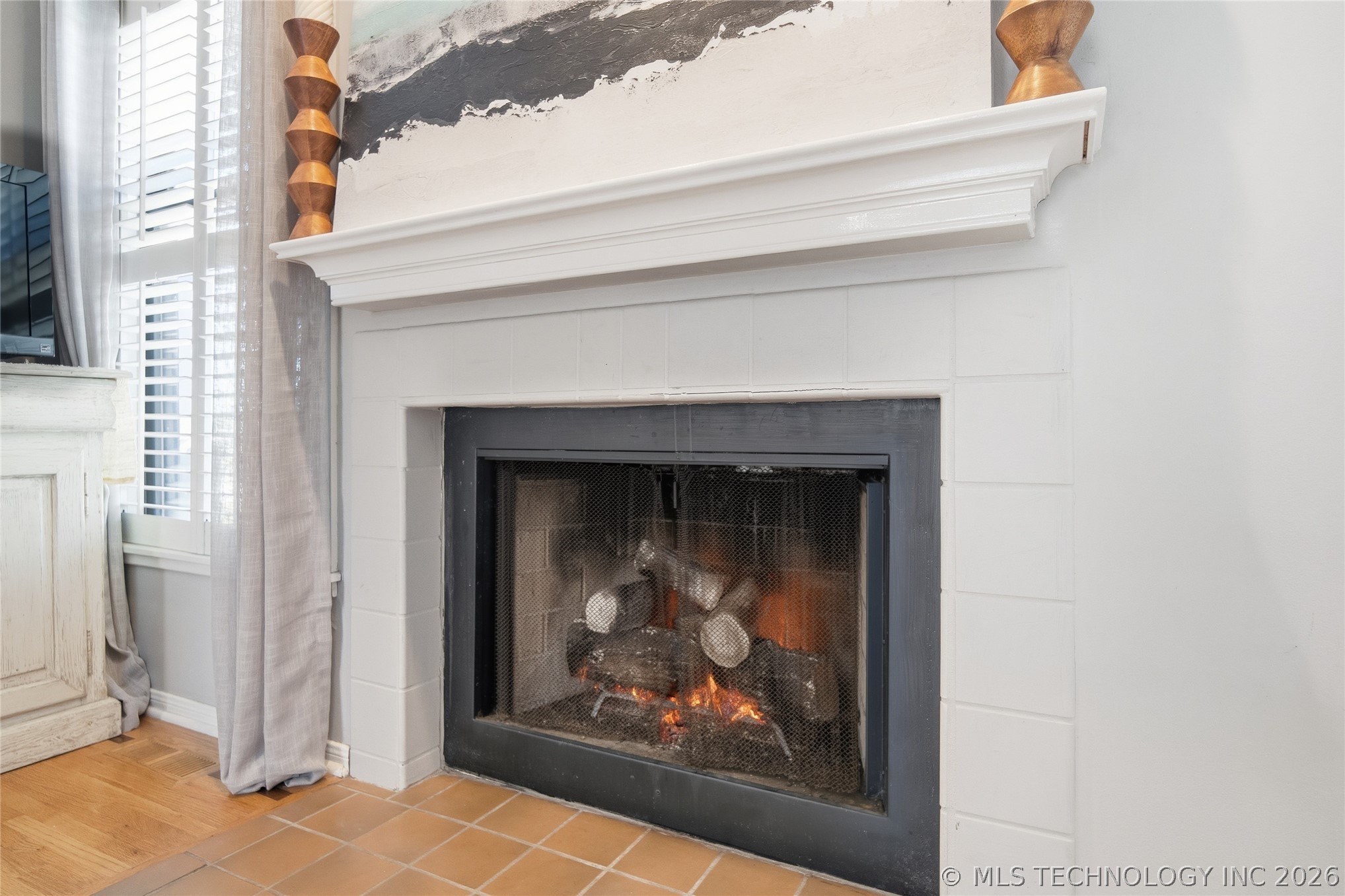 1227 S Lawton Avenue 14 Property Photo 8