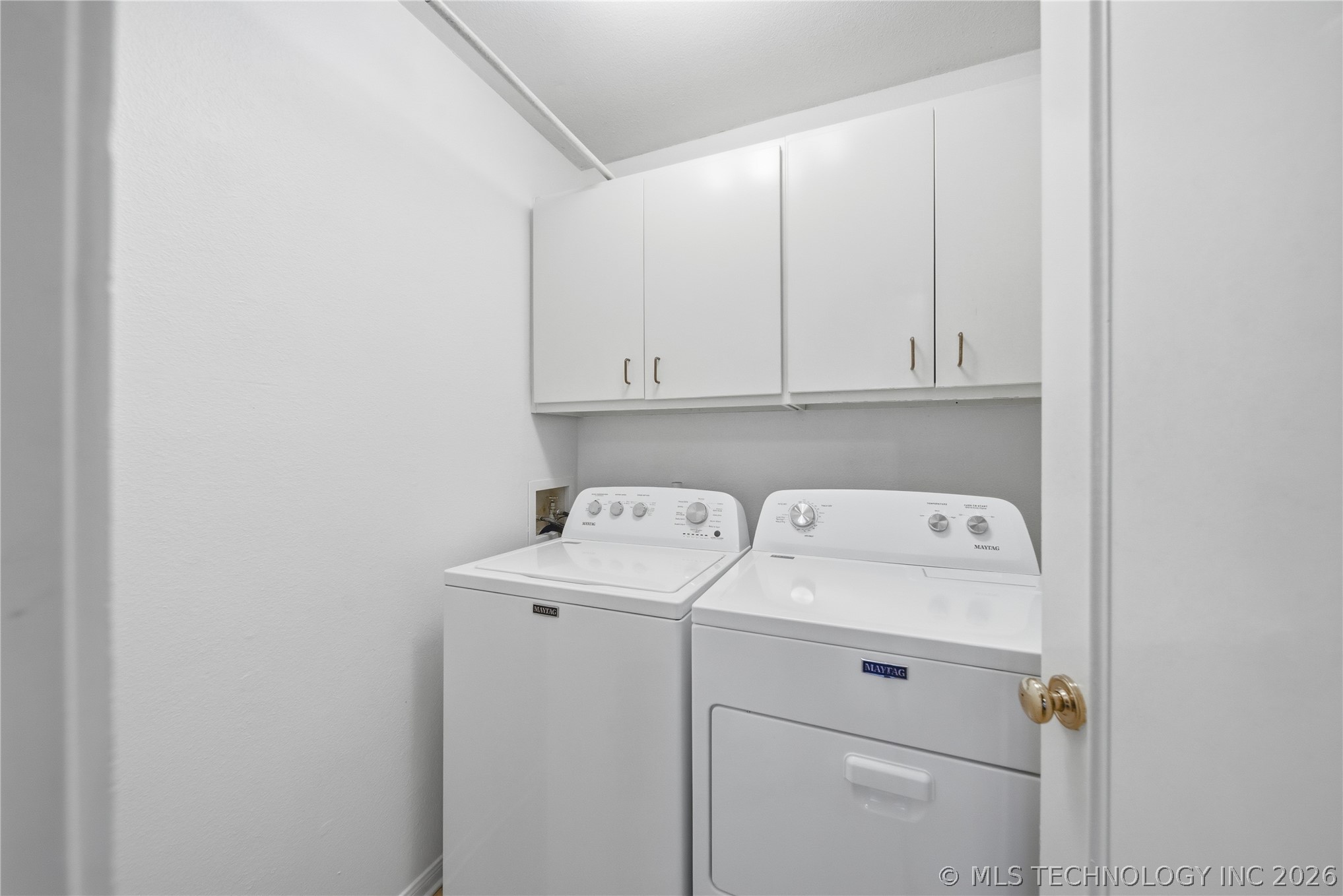 1227 S Lawton Avenue 14 Property Photo 28