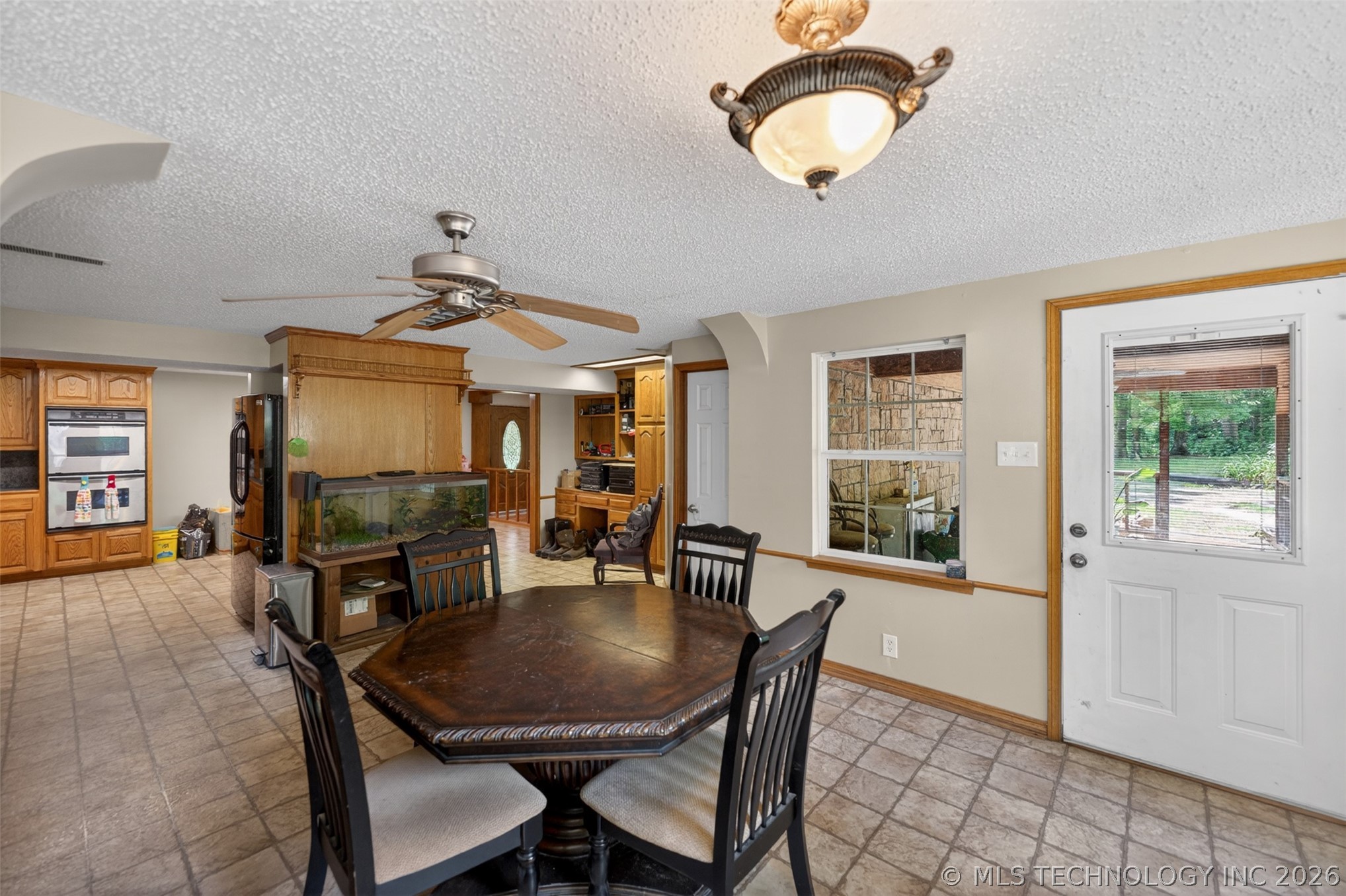 9596 N 447 Road Property Photo 10