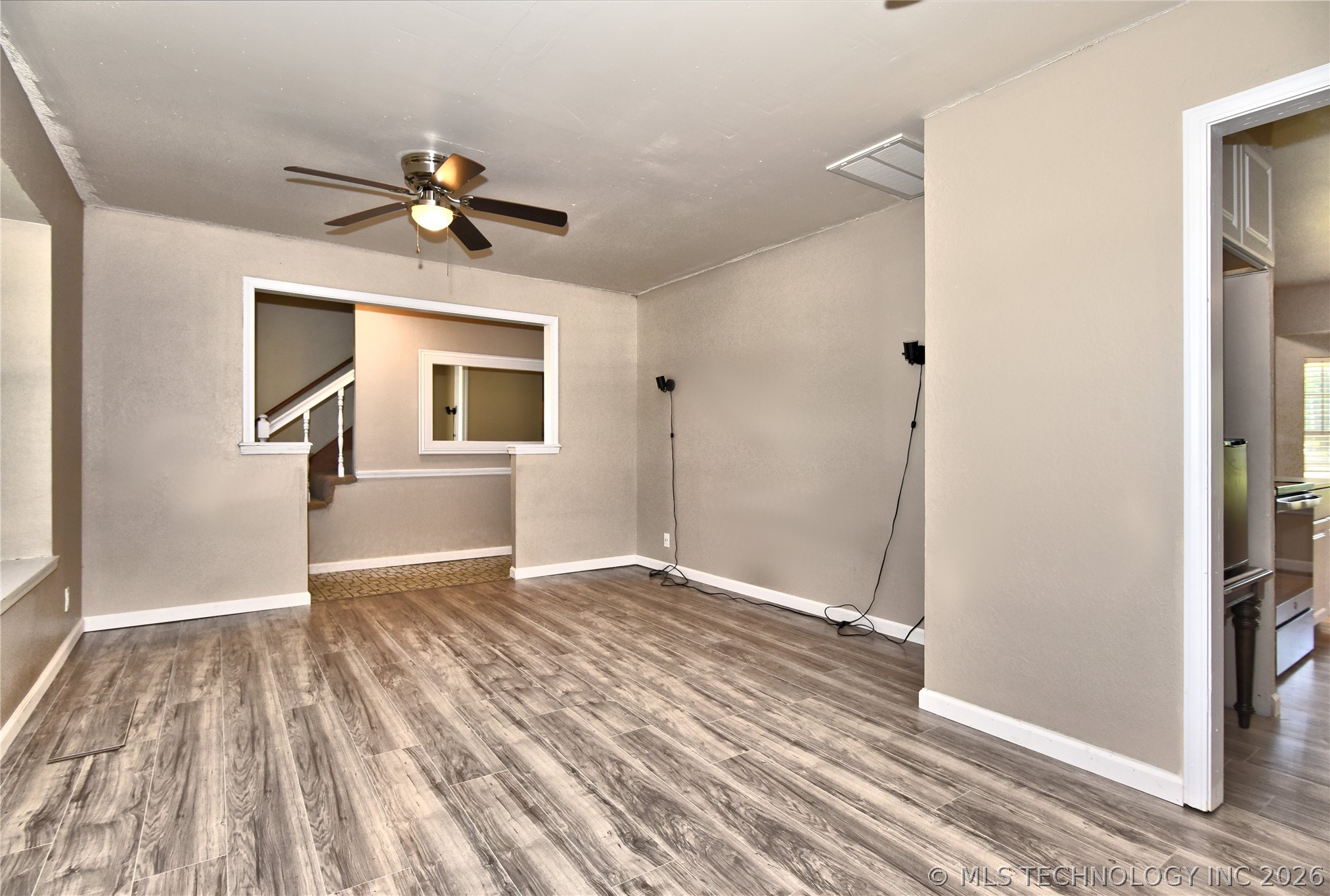 316 Redbud Court Property Photo 9