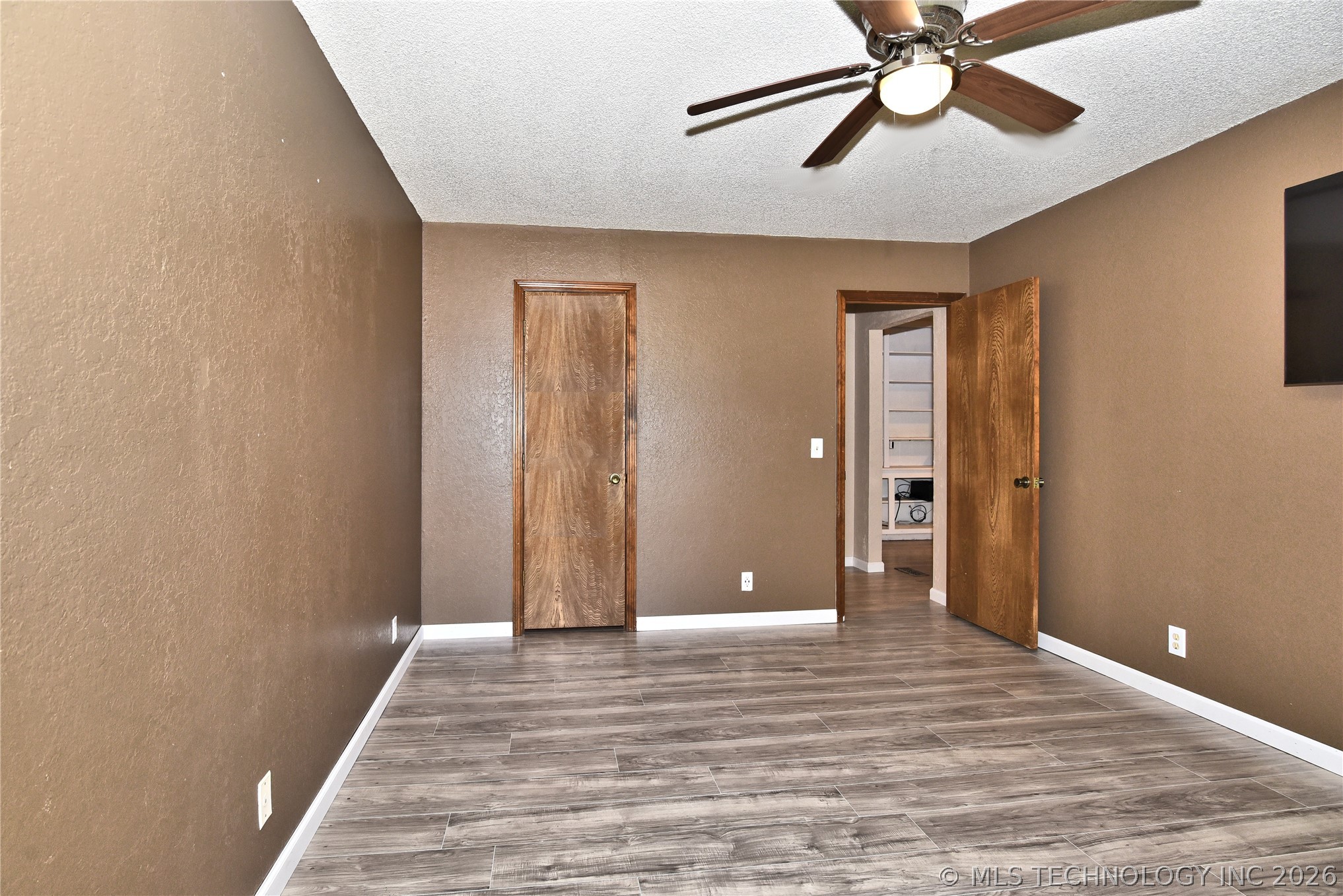 316 Redbud Court Property Photo 15
