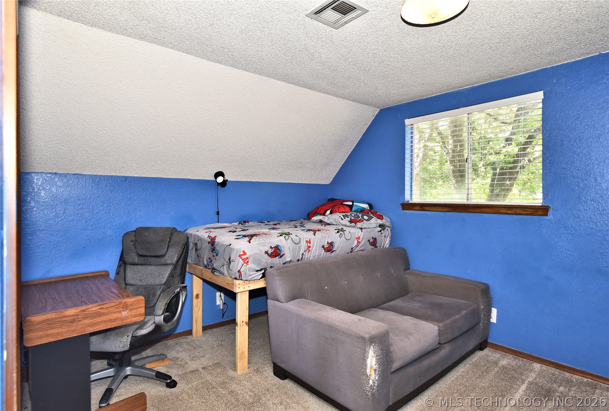 316 Redbud Court Property Photo 24