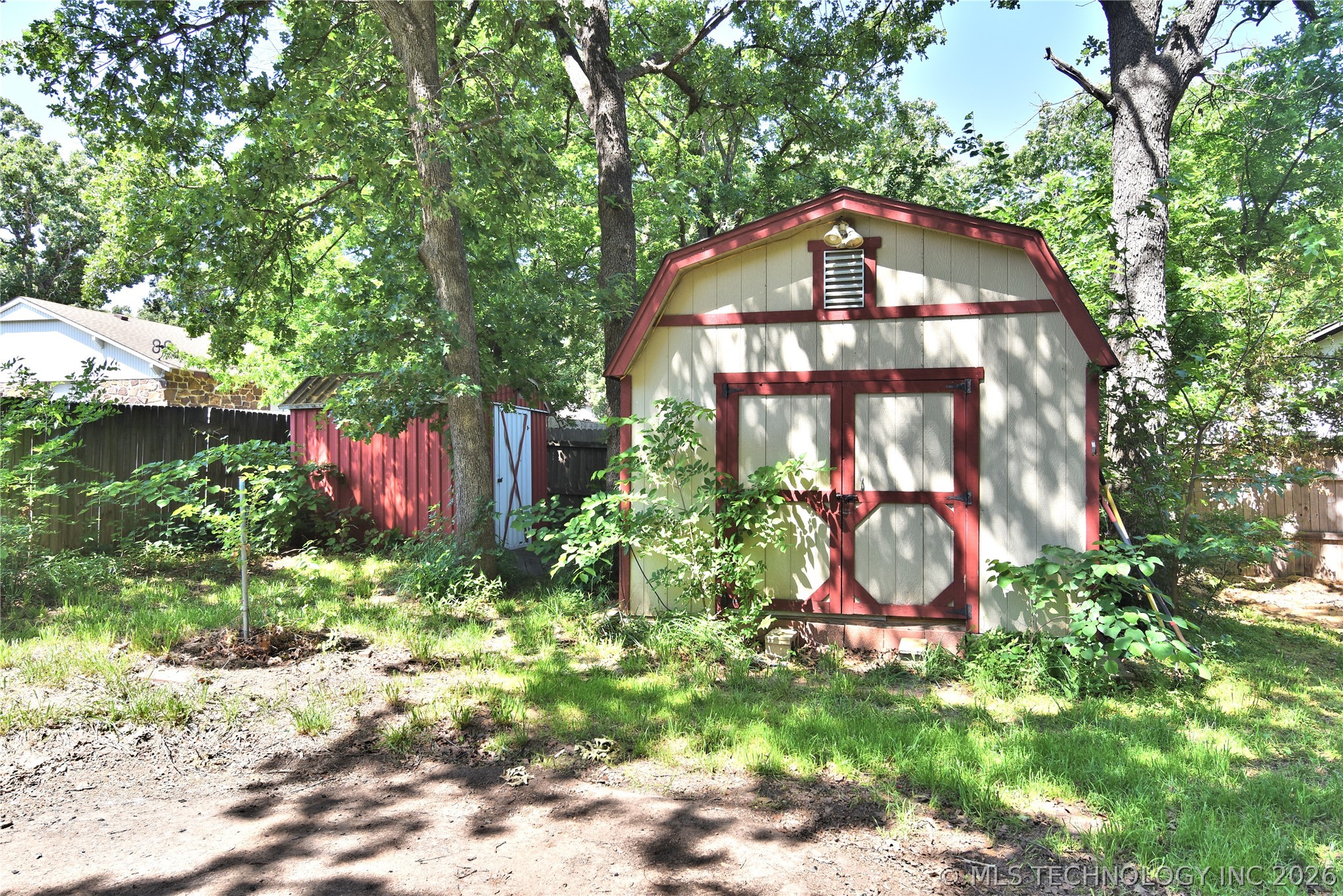 316 Redbud Court Property Photo 30