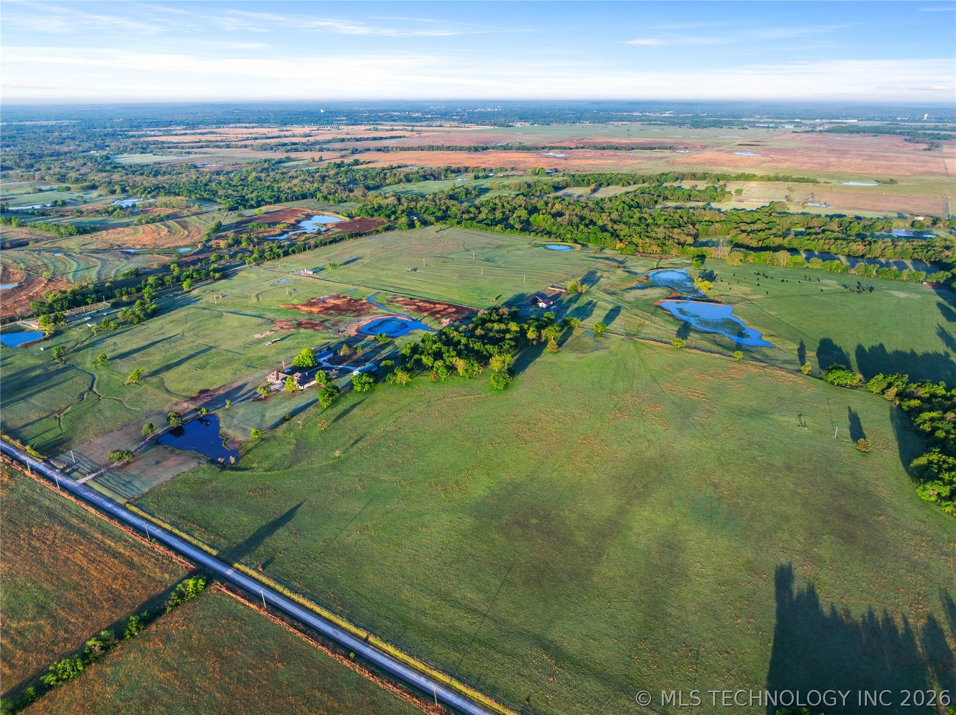 12785 N 280 Road Property Photo 84