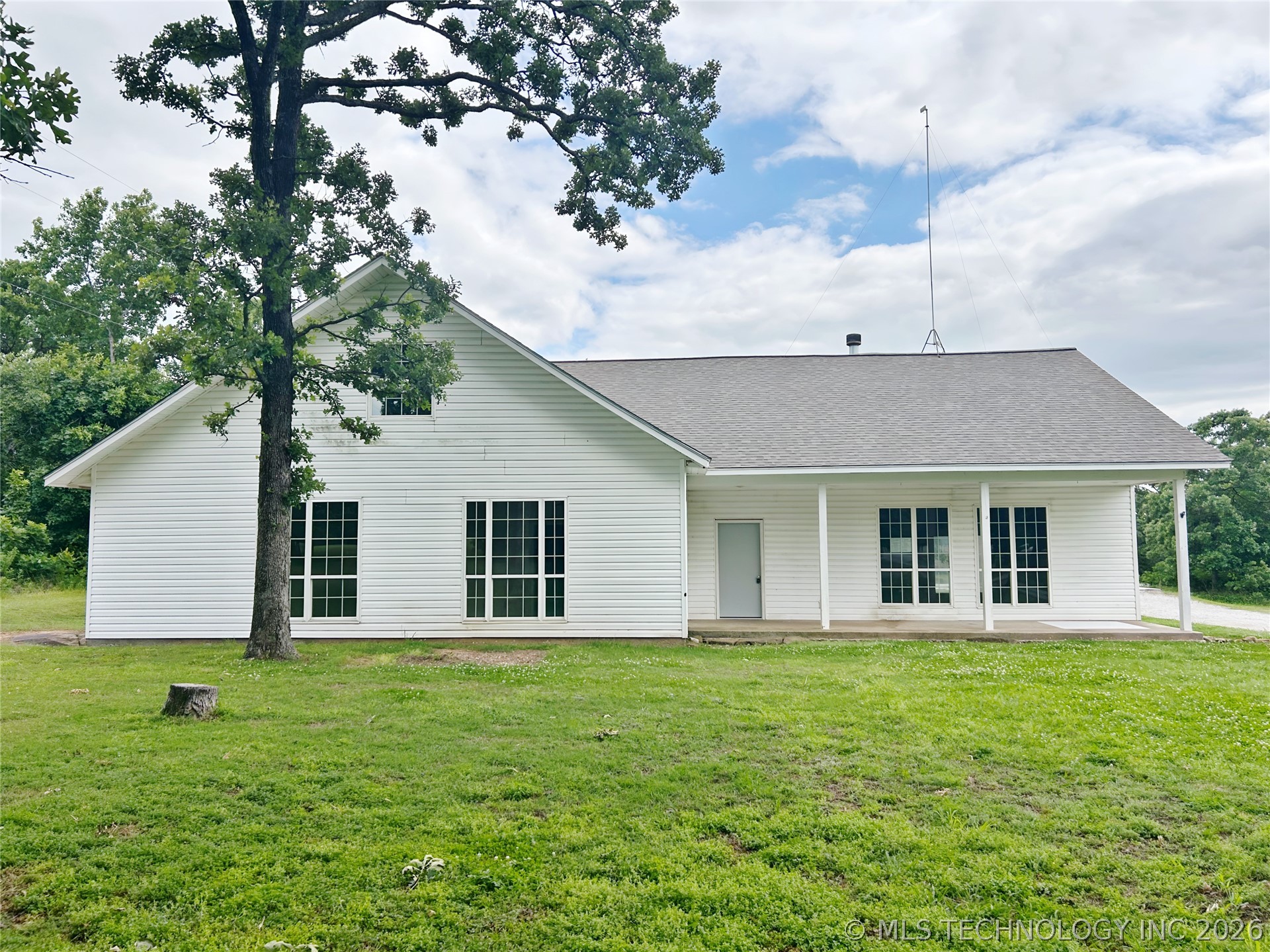 11001 Shortcut Road Property Photo 1
